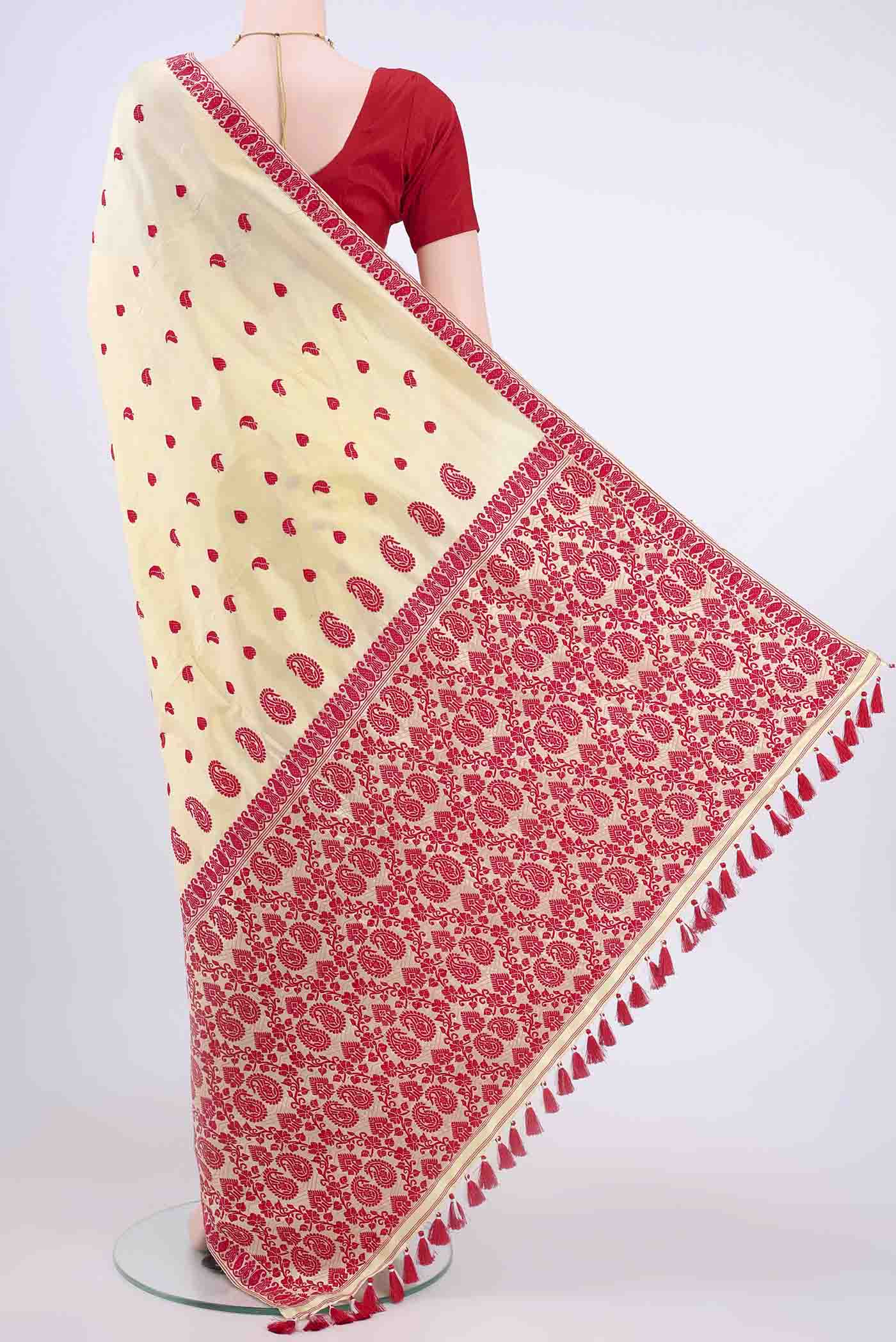 Beige Dual Tone Assam Silk Saree - Image 3