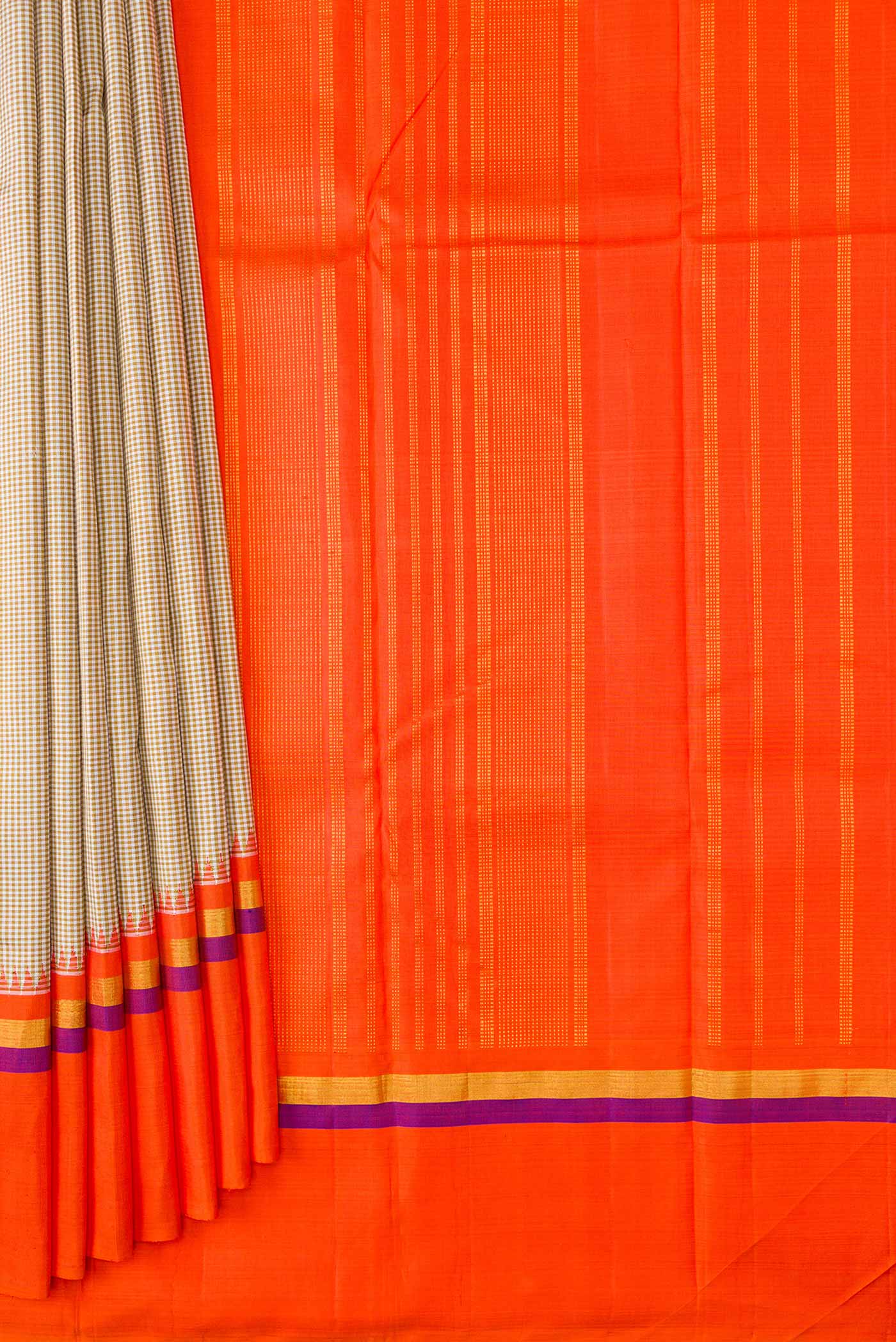 Beige Dual Tone Kanchipuram Silk Saree - Image 4