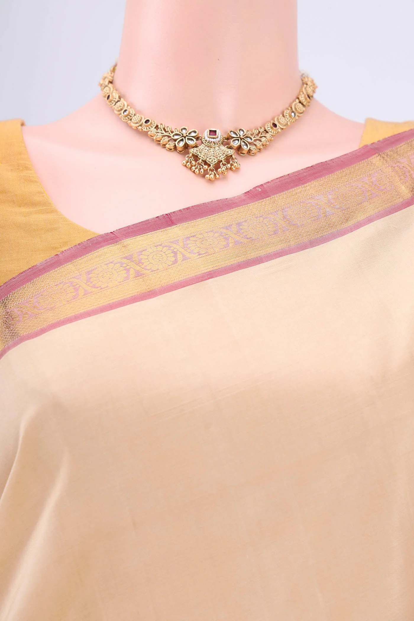 Beige Dual Tone Kanjivaram Saree - Image 2