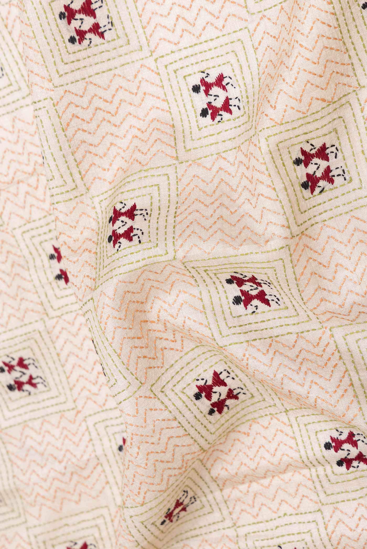Beige Tussar Silk Saree - Image 2