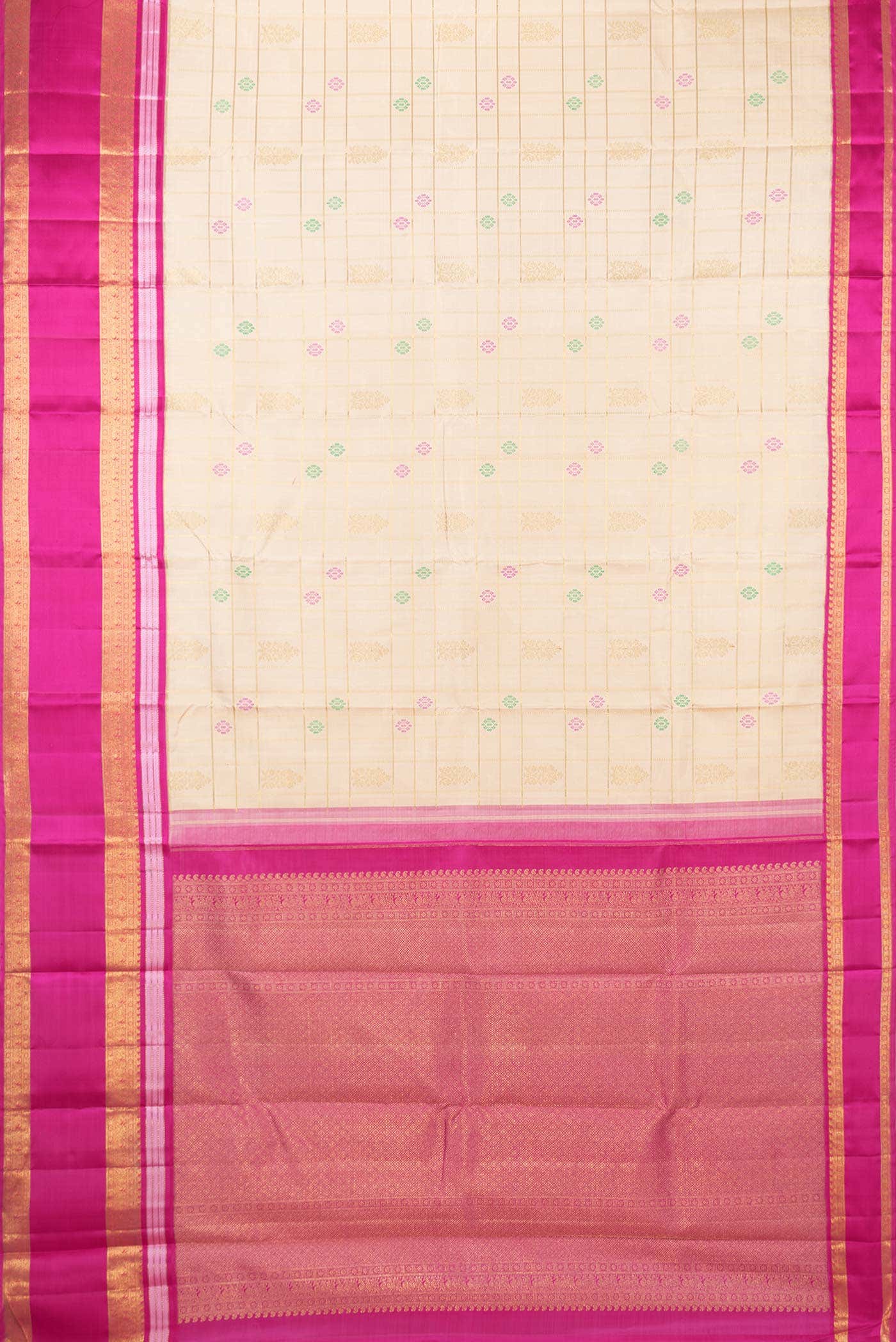 Pure Silk Pure Zari Beige Kanjivaram Saree - Image 4