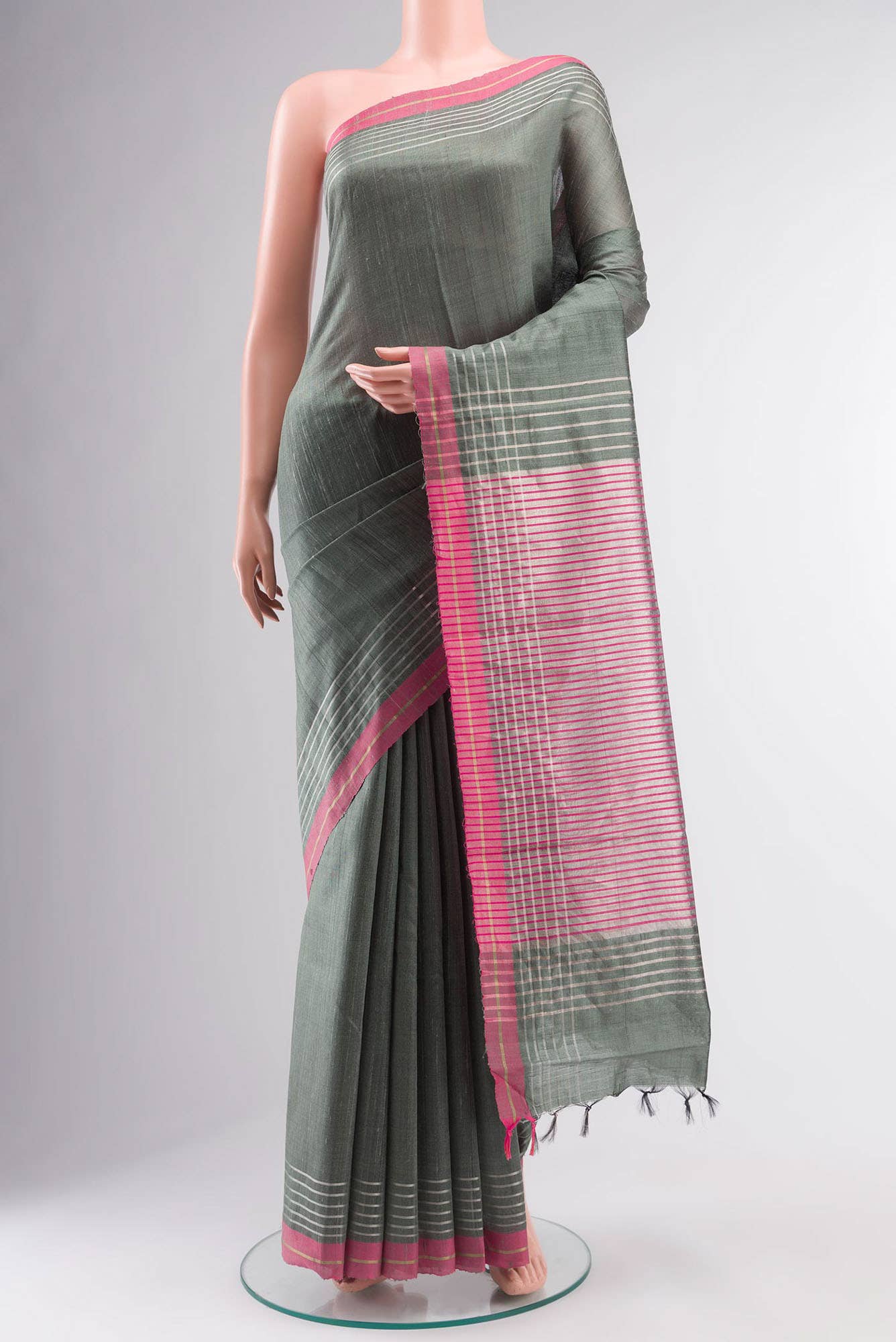 Bhavi-Sage Green Bhagalpuri Tussar Silk Saree - Image 9