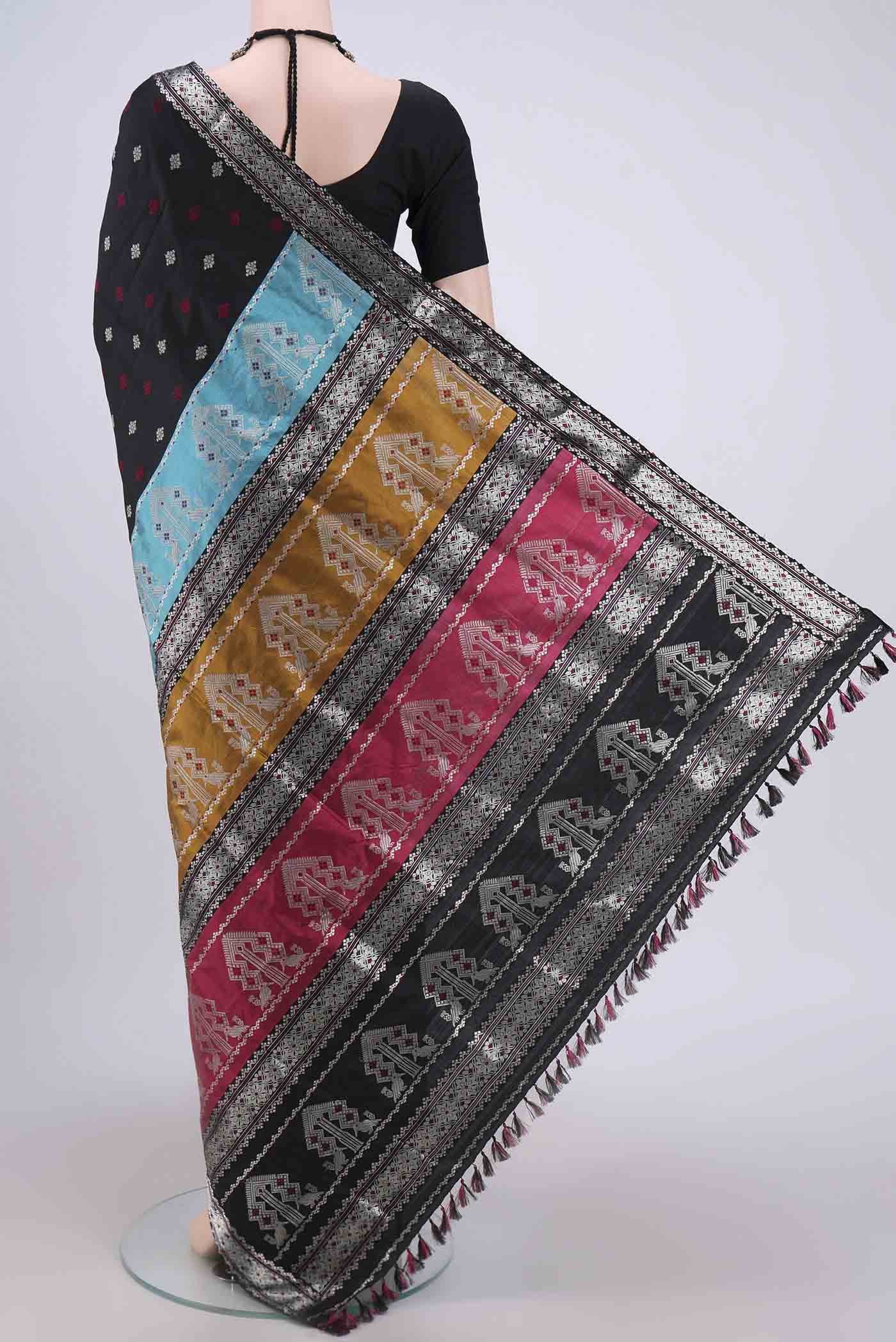 Black Assam Silk Saree - Image 3