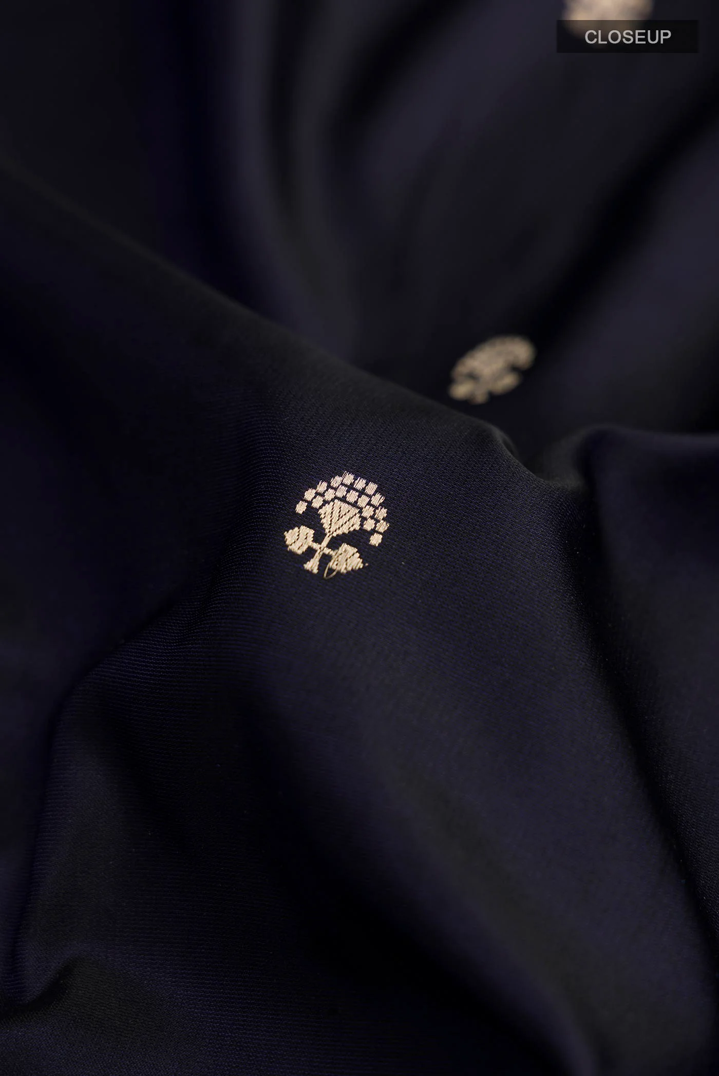Black Banarasi Silk Saree - Image 2