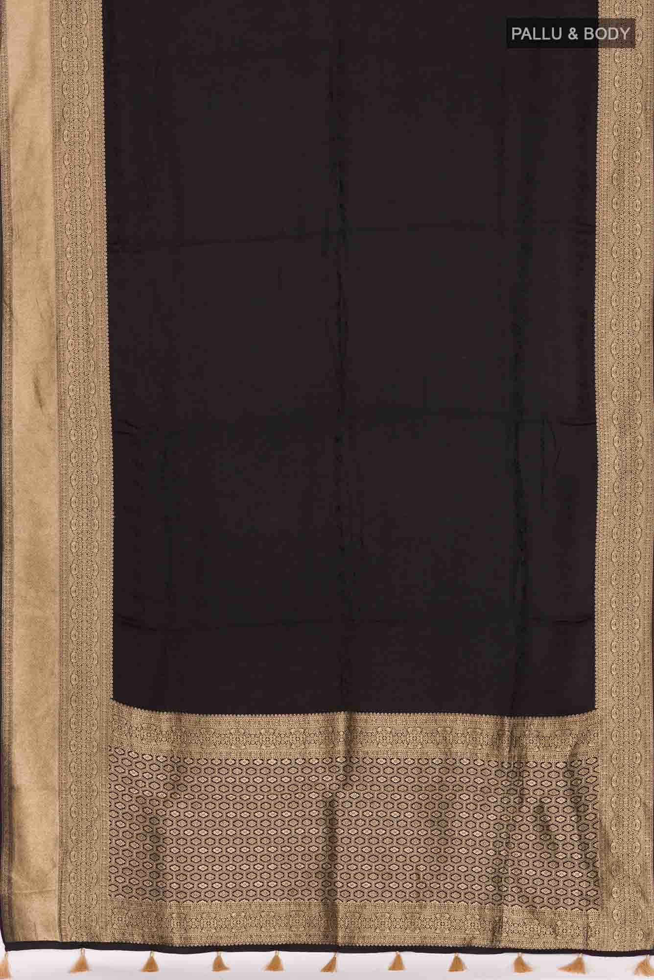 Black Blended Crepe Saree - Image 2