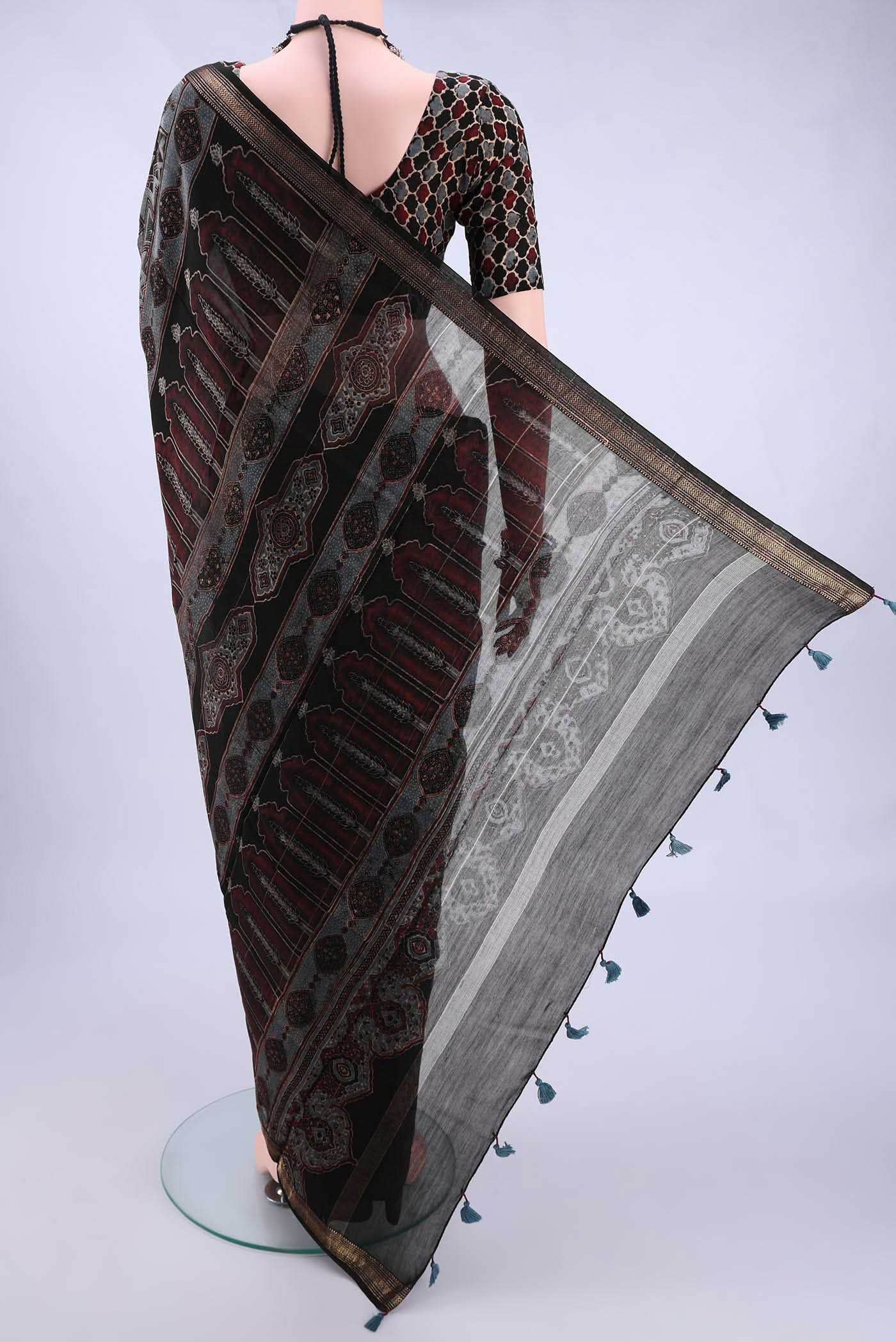 Black Chanderi Silk Cotton Saree - Image 2