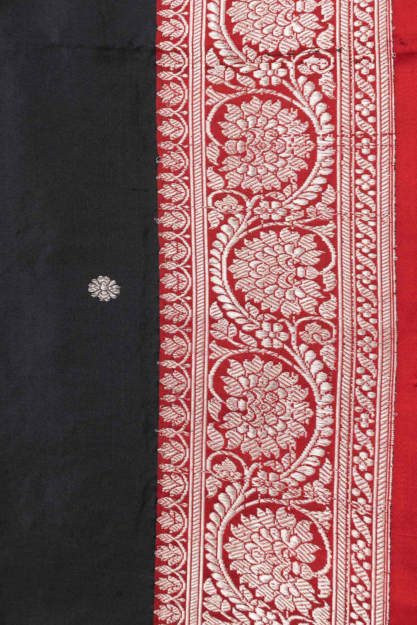 Black Dual Tone Banarasi Silk Saree - Image 3