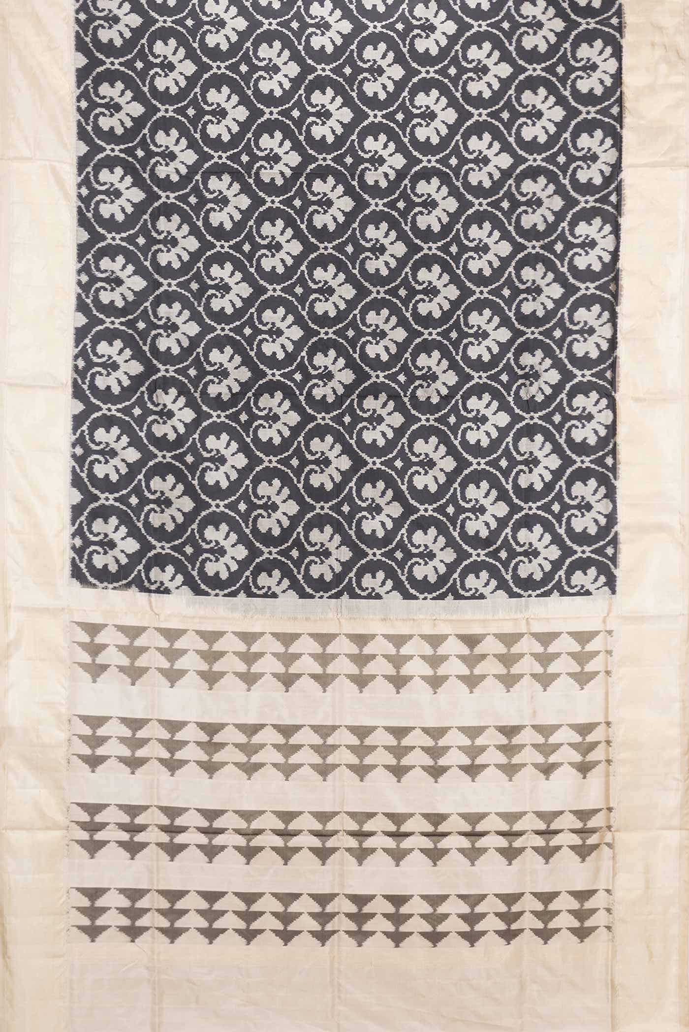 Black Dual Tone Double Ikat Saree - Image 4