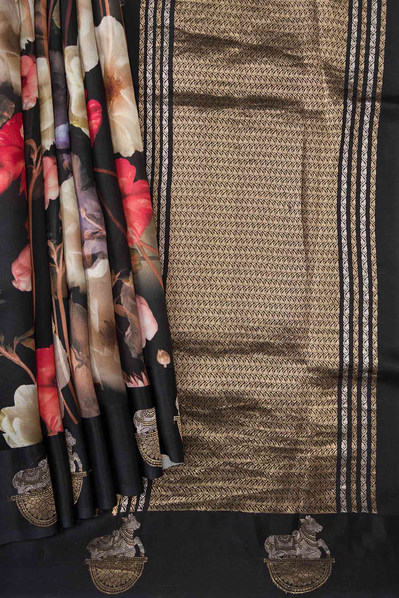 Black Dual Tone Kanjivaram Silk Saree - Image 4