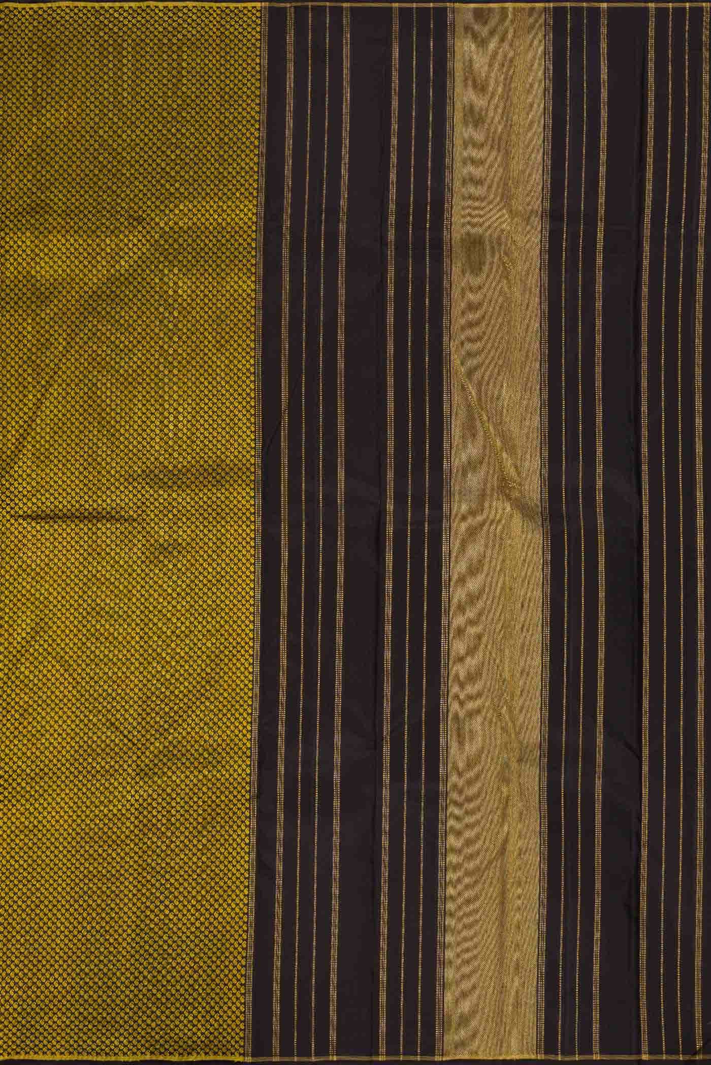 Pure Silk Pure Zari Black Dual Tone Kanjivaram Saree - Image 5