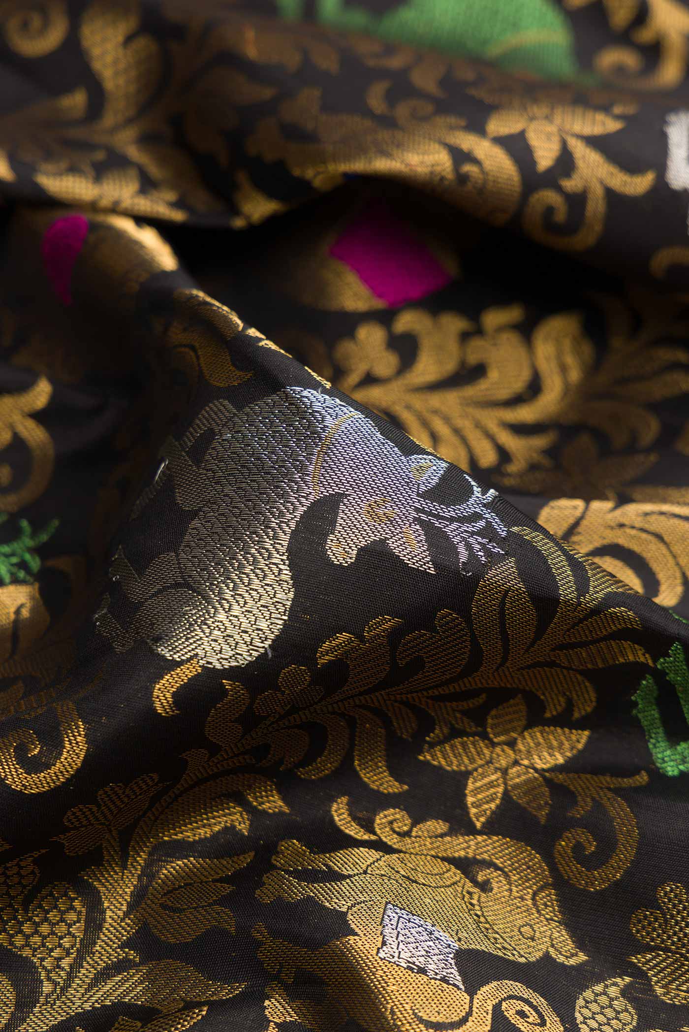 Black Paithani Silk Saree - Image 2