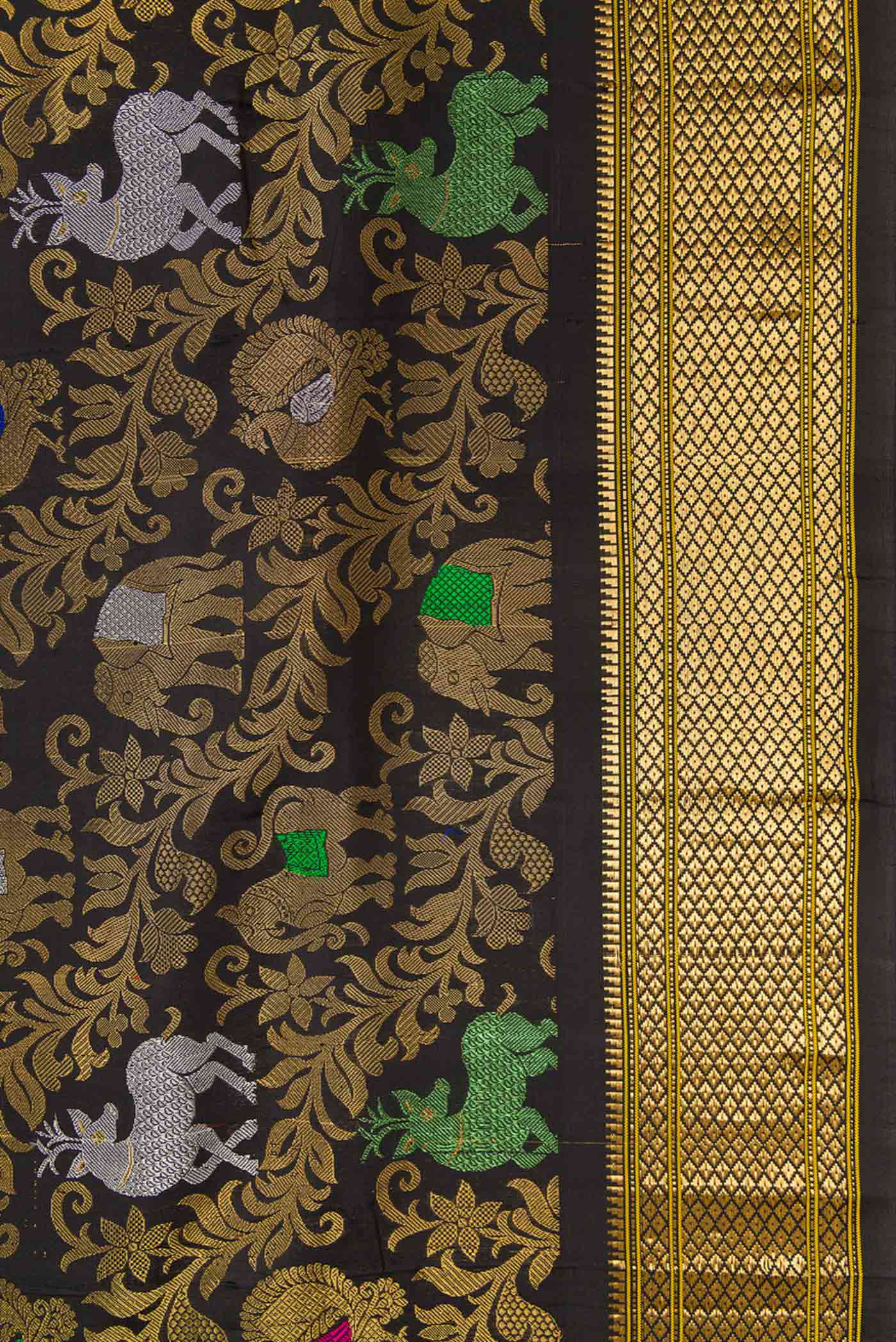 Black Paithani Silk Saree - Image 3