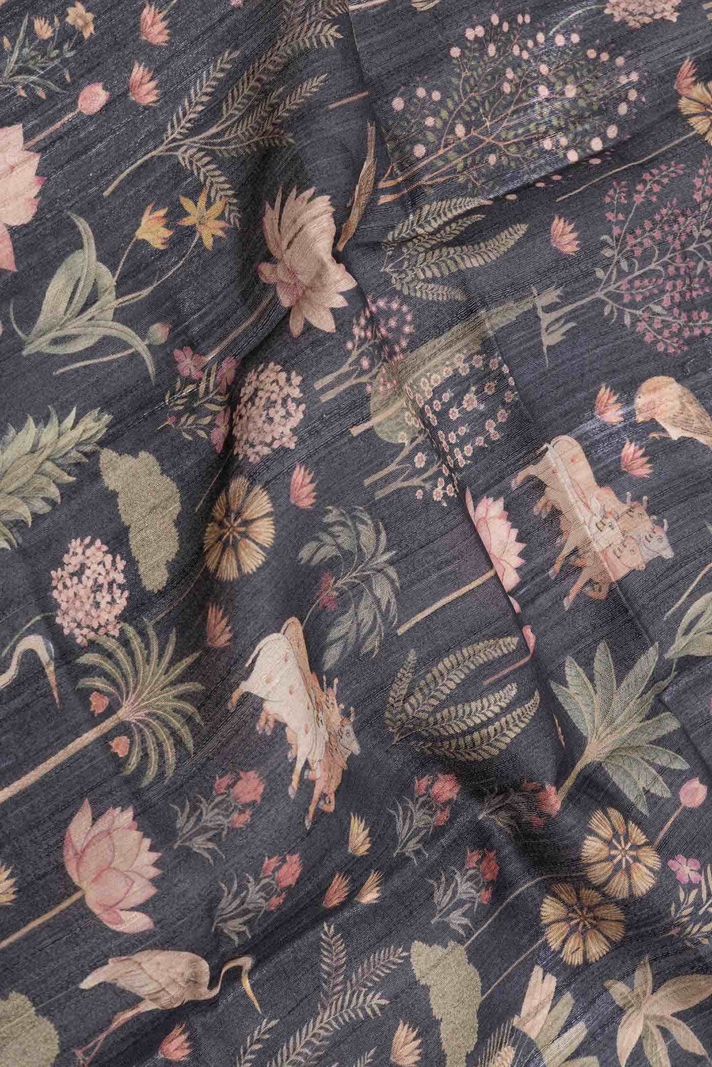 Black Dual Tone Tussar Silk Saree - Image 3
