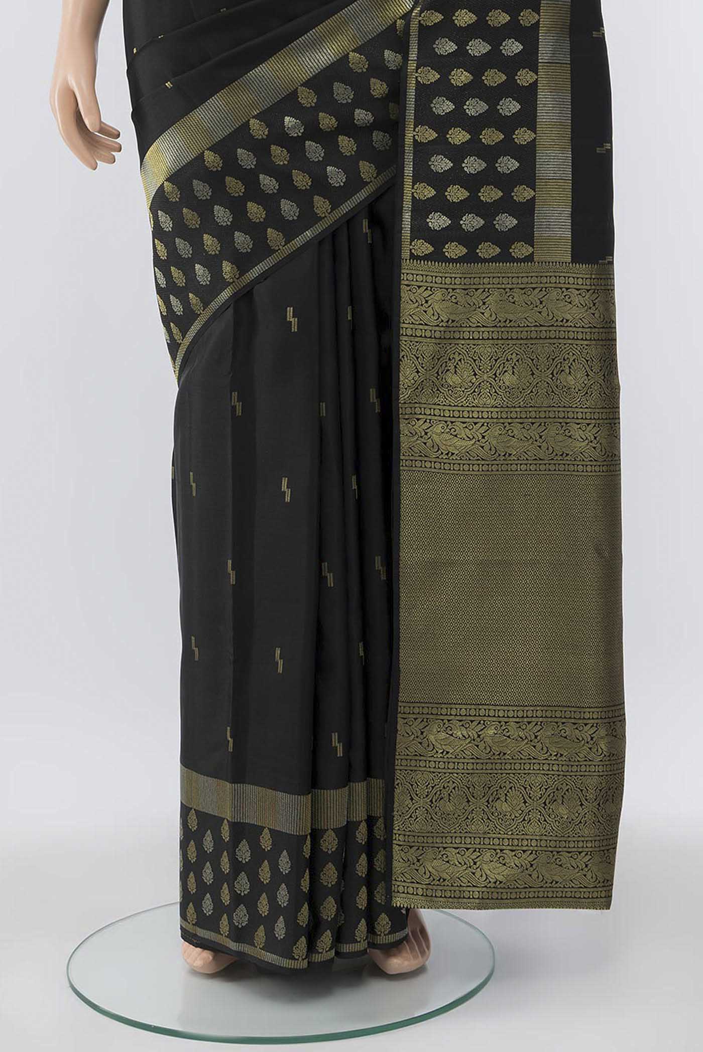 Black Kanchipuram Silk Saree - Image 3