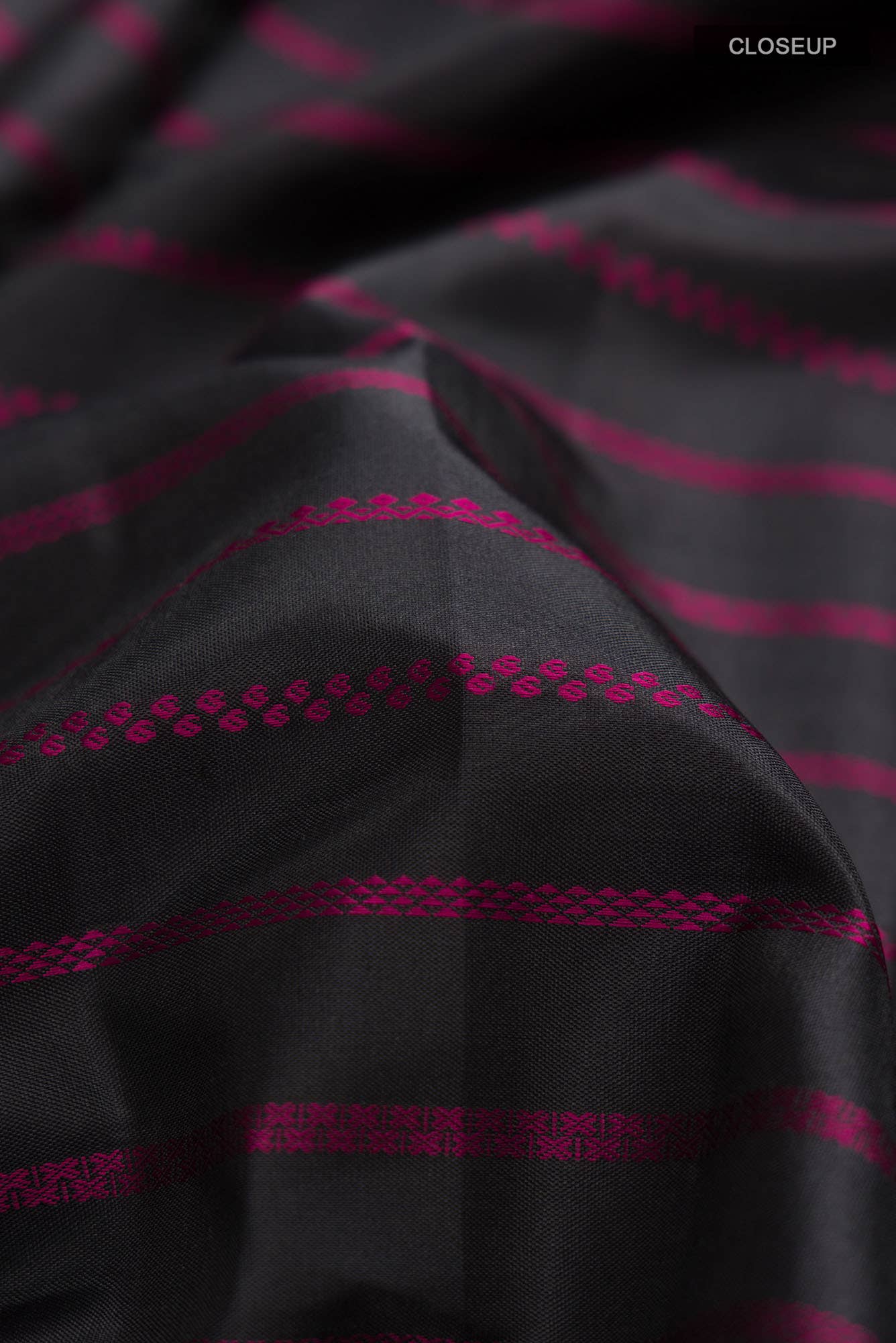 Black Kanjivaram Silk Saree - Image 3