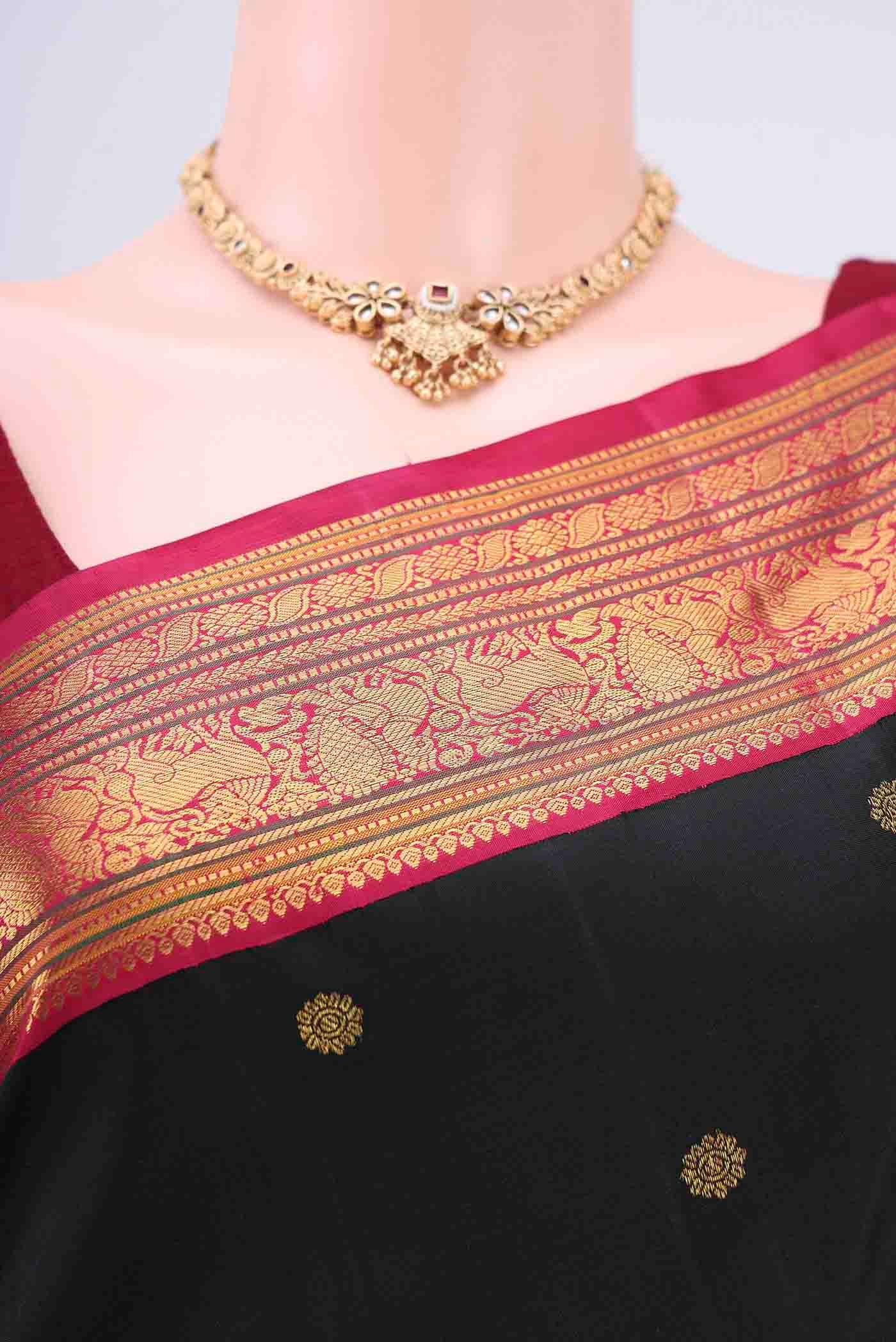 Black Kanjivaram Saree - Image 2