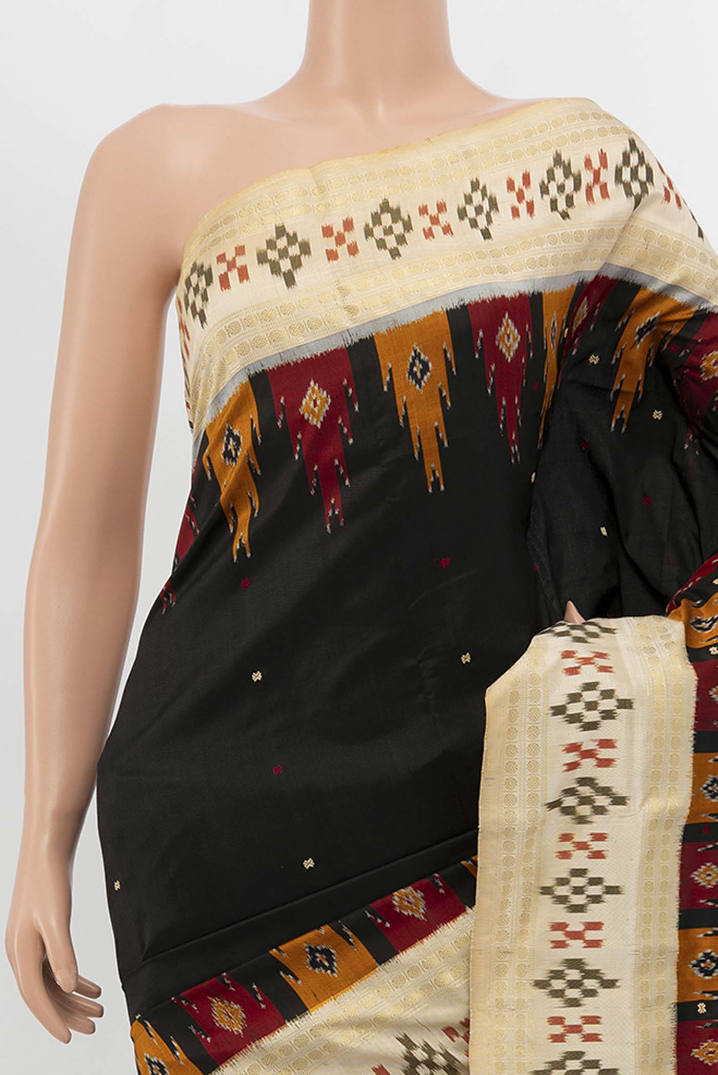 Black Pochampally Saree - Image 2