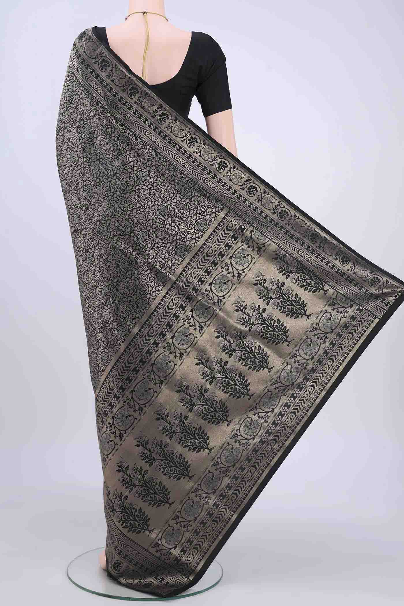 Black Soft Silk Saree - Image 3