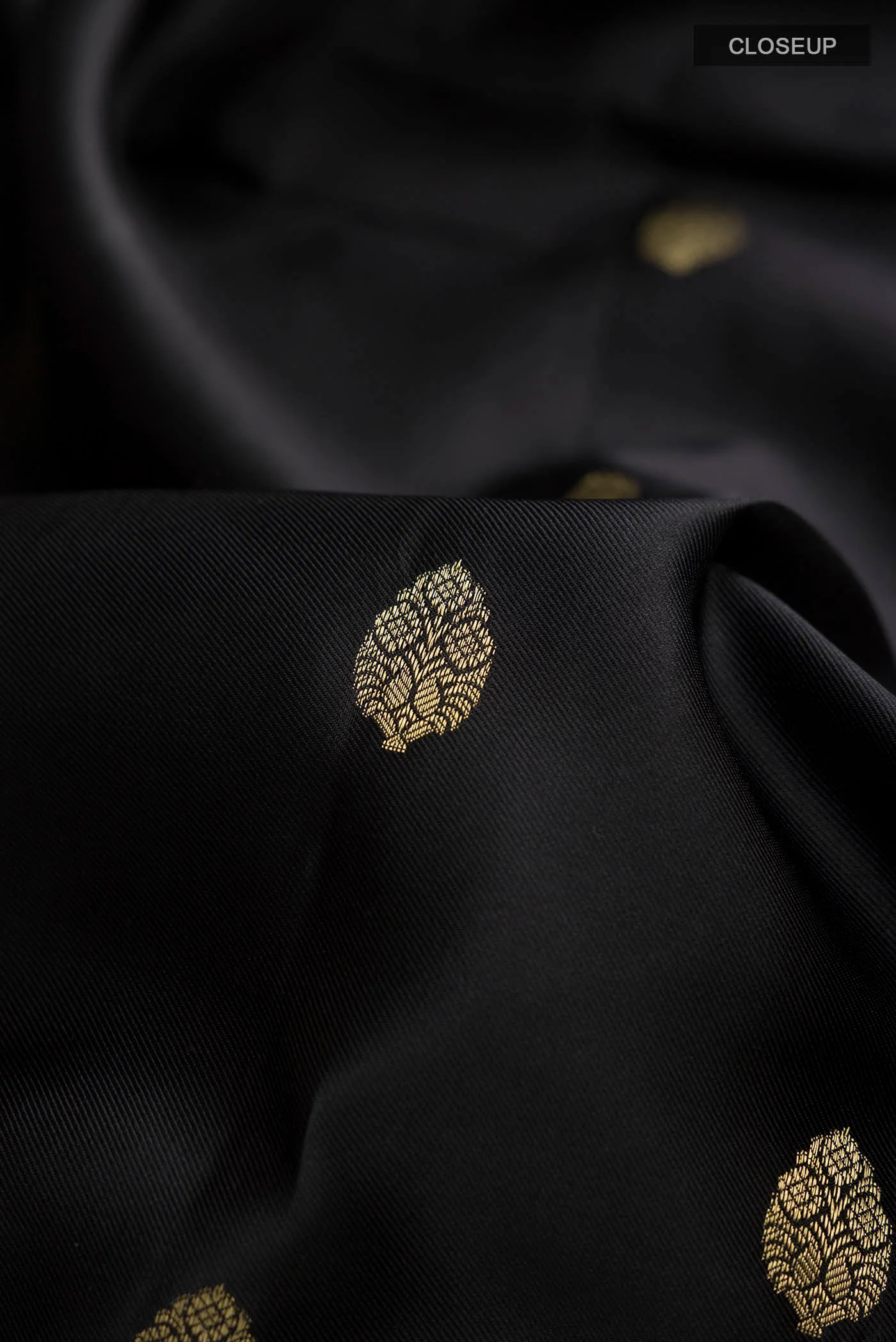 Black Soft Silk Saree - Image 2