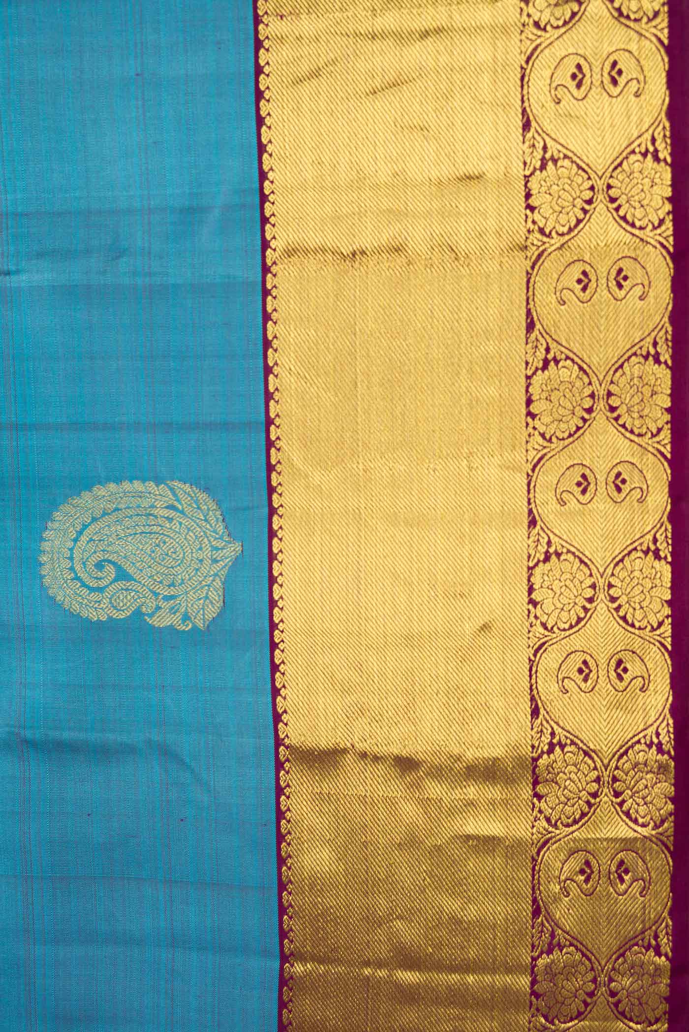 Blue Dual Tone Kanjivaram Silk Saree - Image 3
