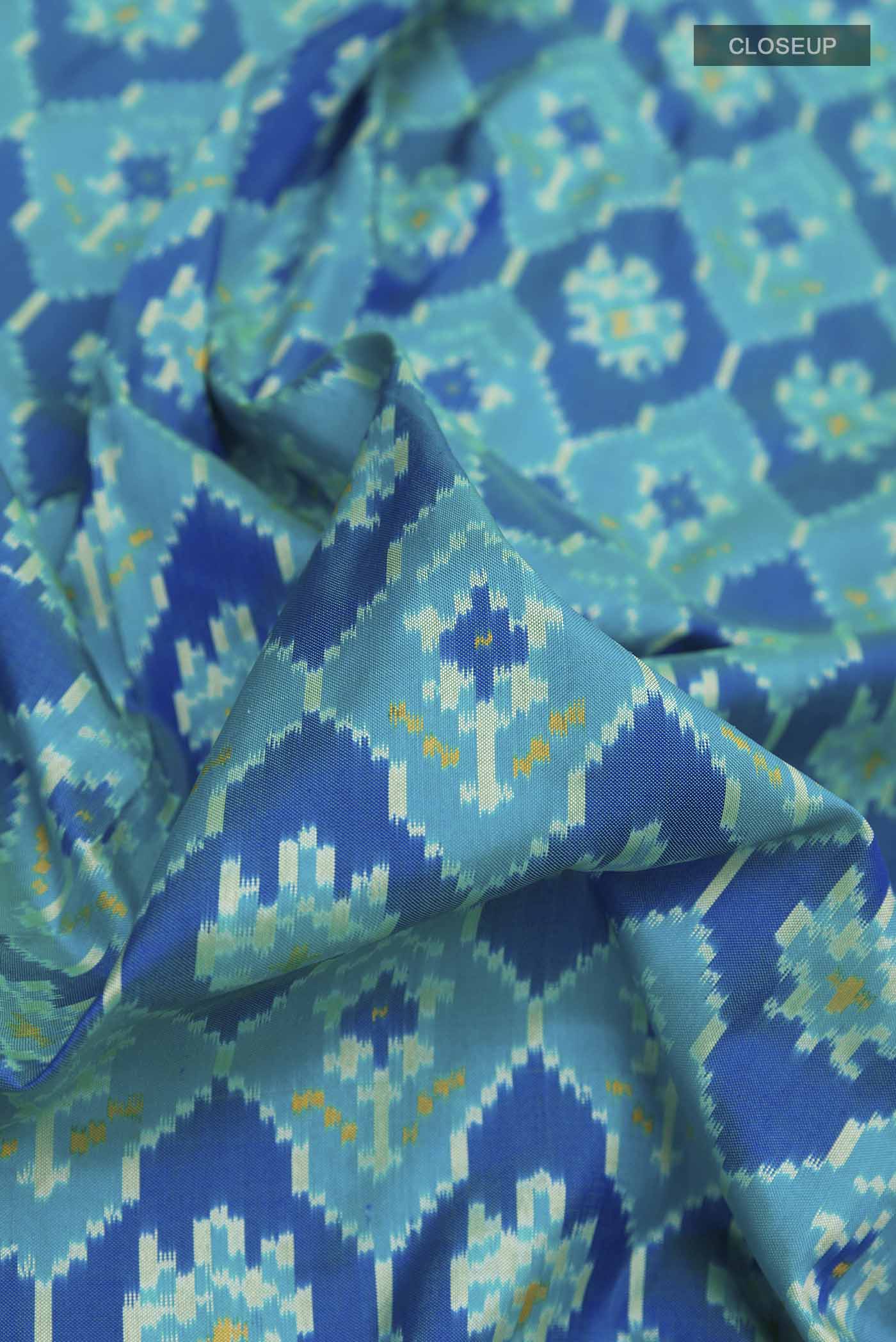 Blue Dual Tone Pochampally Silk Saree - Image 2