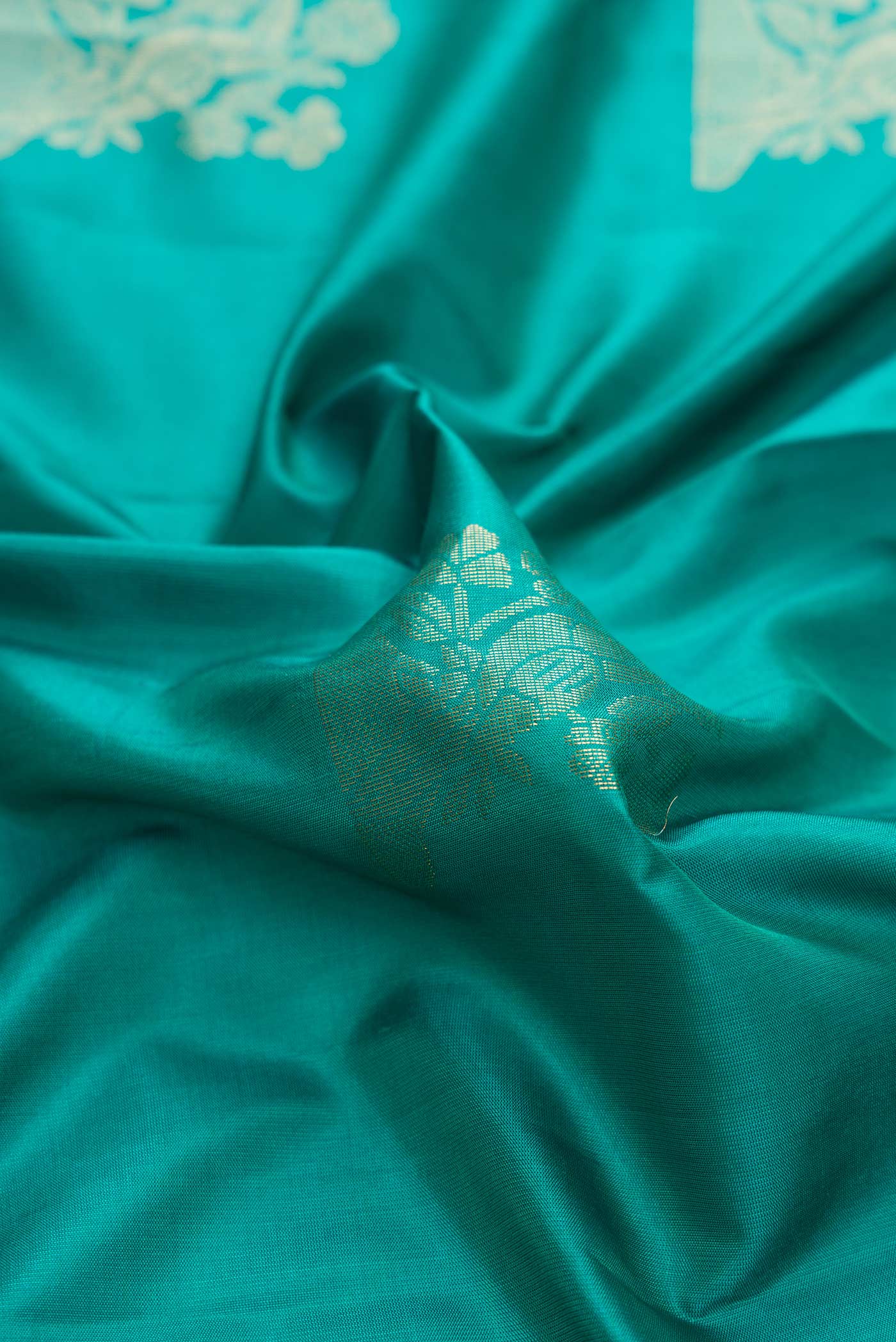Blue Dual Tone Soft Silk Saree - Image 2