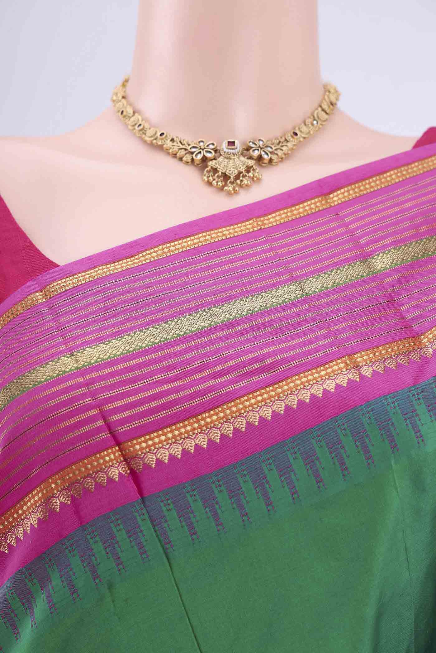Bottle Green Bangalore Silk - kadyal Saree - Image 2