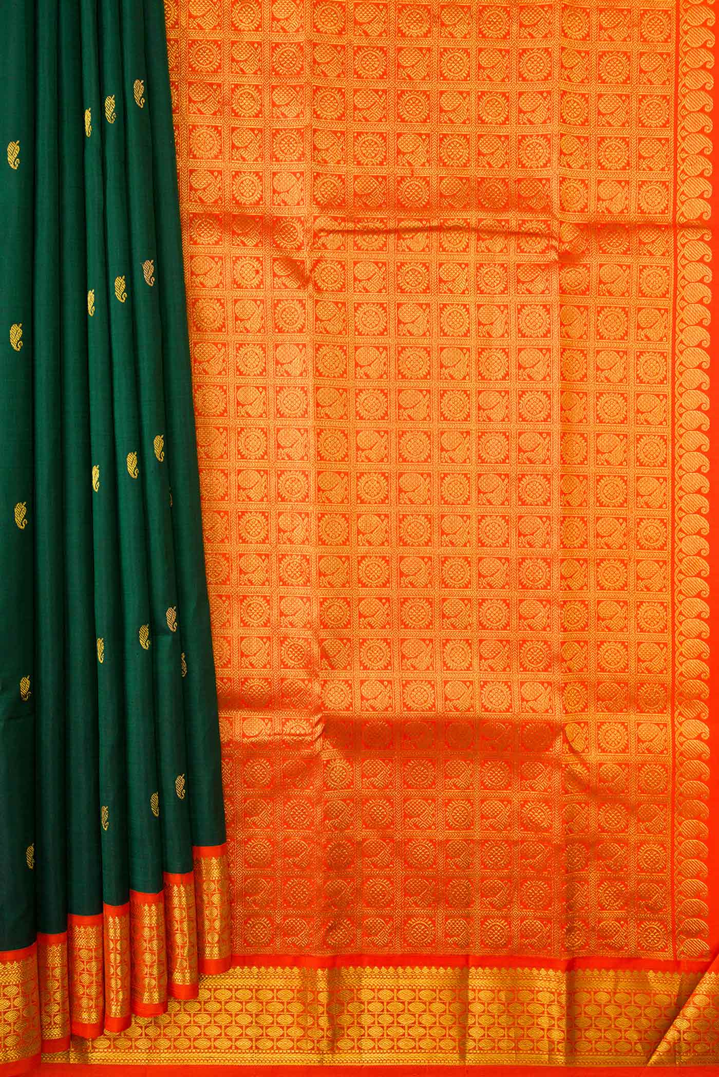 Bottle Green Dual Tone Kanjivaram Silk Saree - Image 4