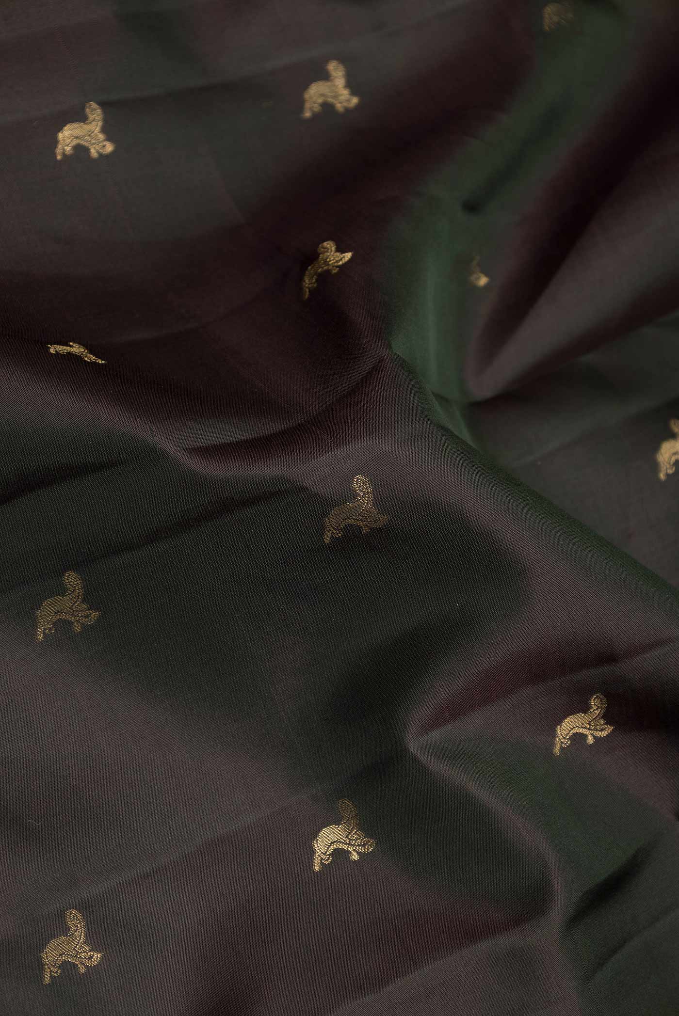 Bottle Green Dual Tone Kanjivaram Silk Saree - Image 2