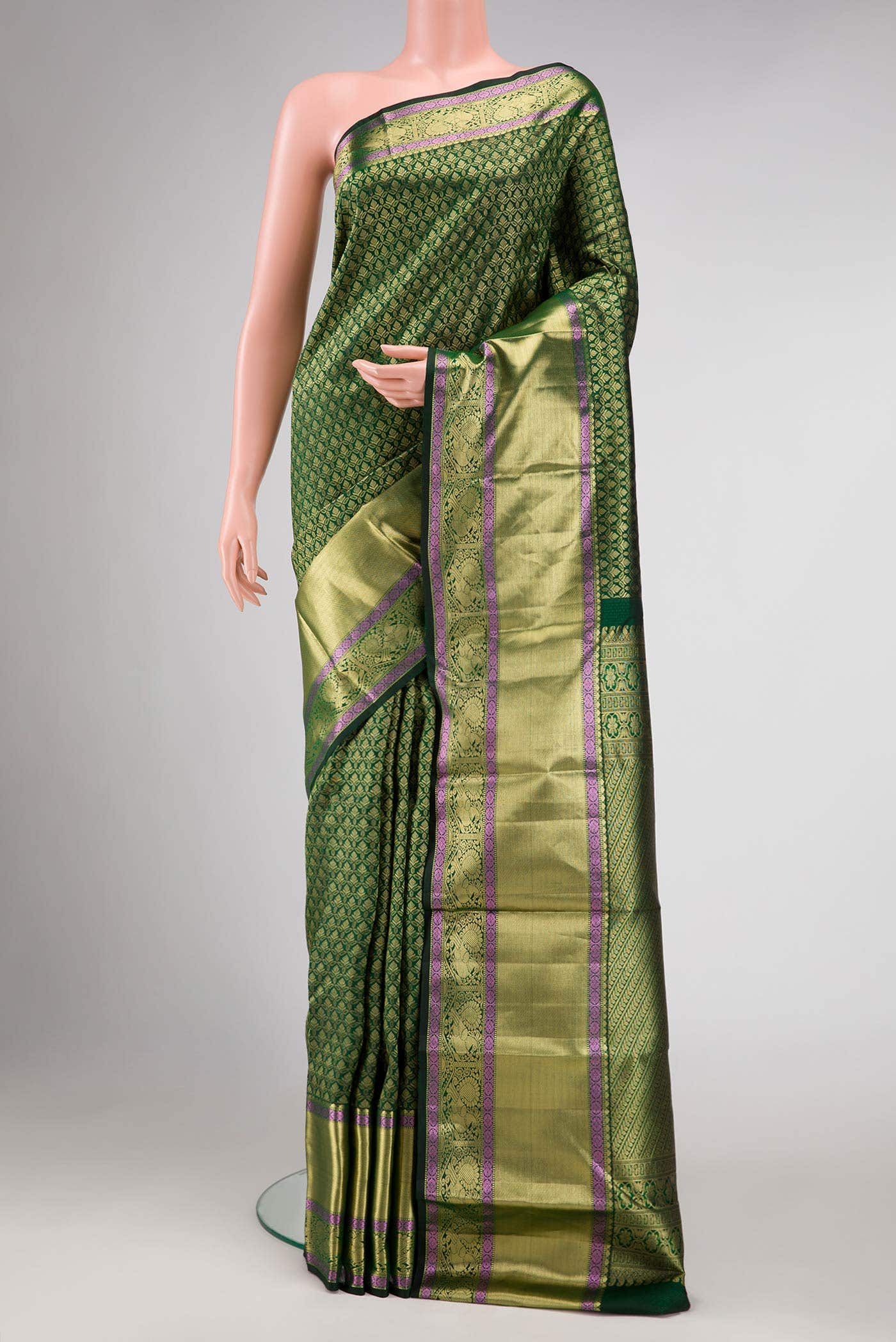 Bottle Green Dual Tone Kanjivaram Silk Saree