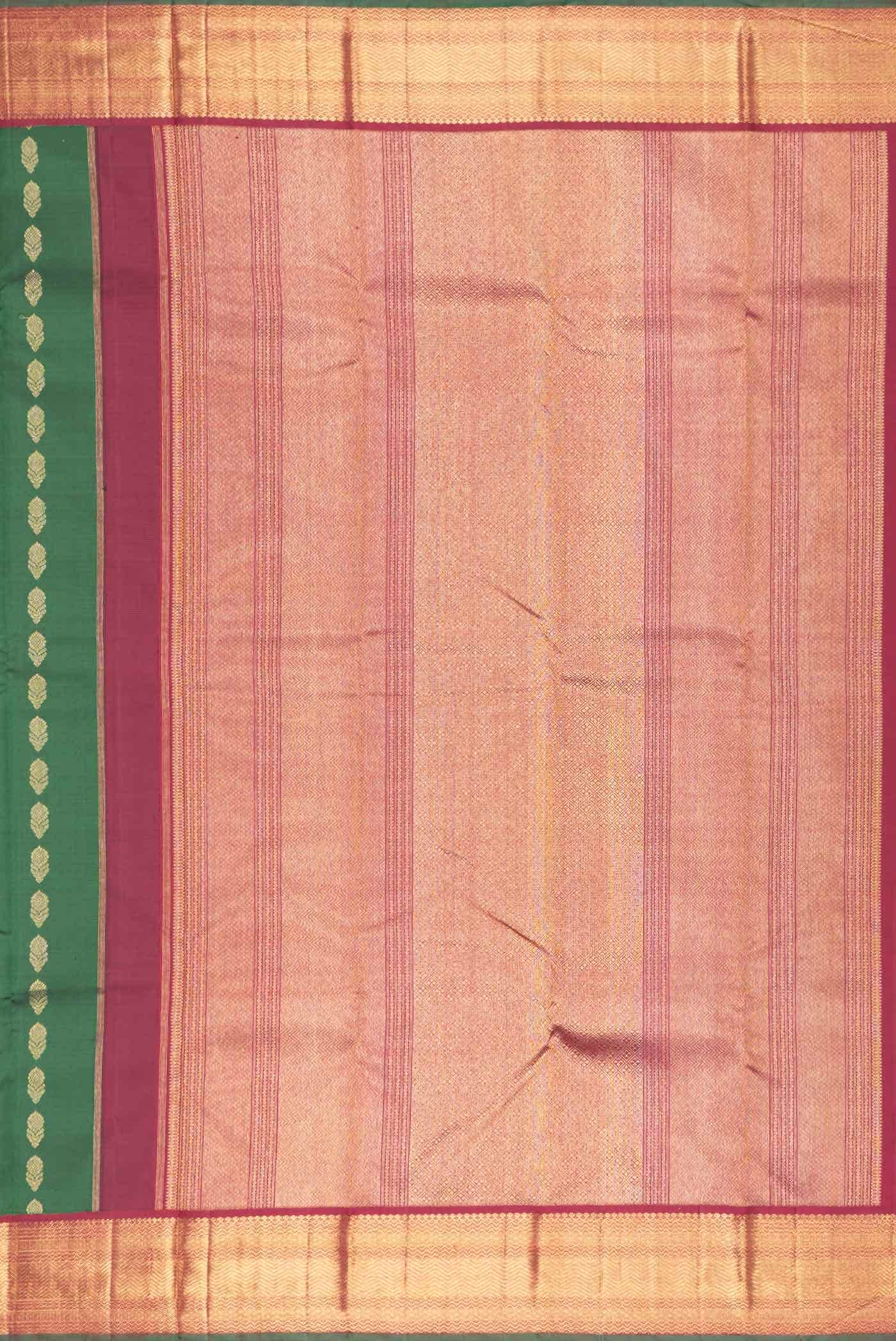 Pure Silk Pure Zari Bottle Green Dual Tone Kanjivaram Saree - Image 5