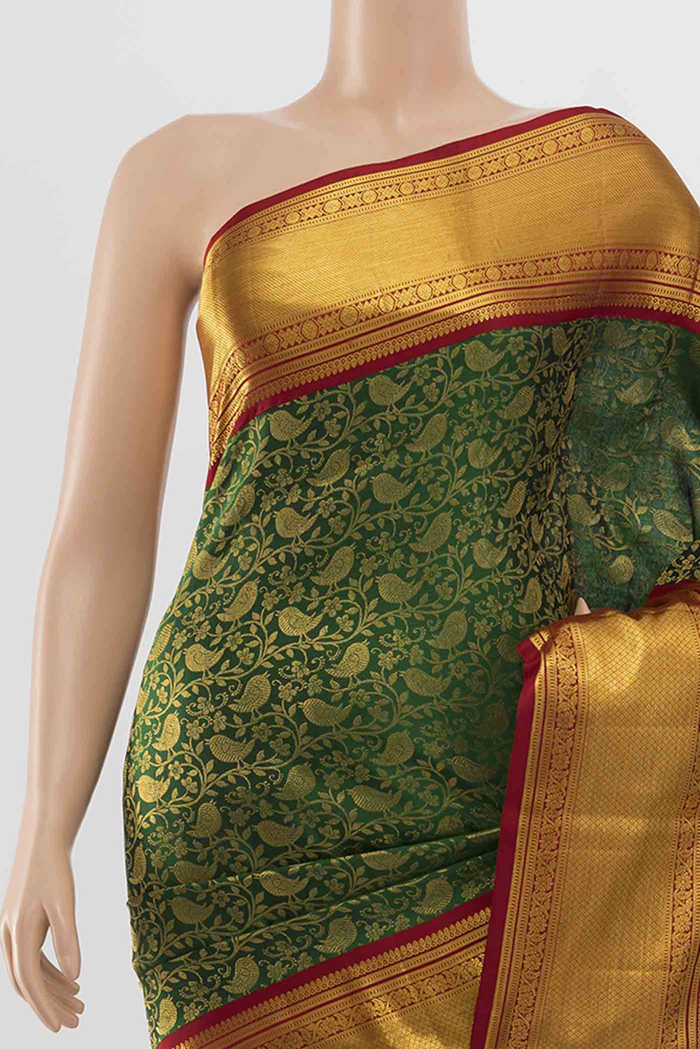 Bottle Green Kanchipuram Silk Saree - Image 2