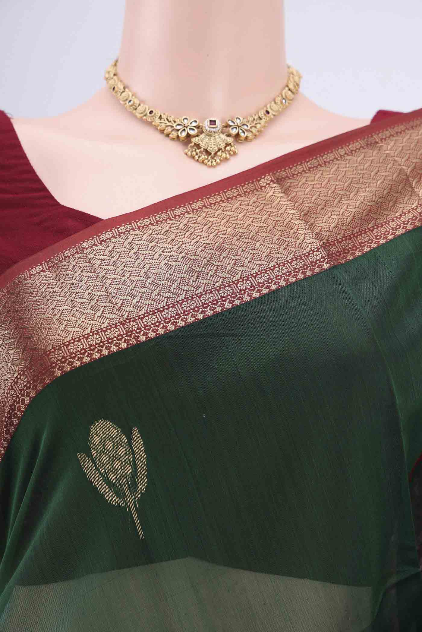 Green Maheshwari Silk Cotton Saree - Image 2