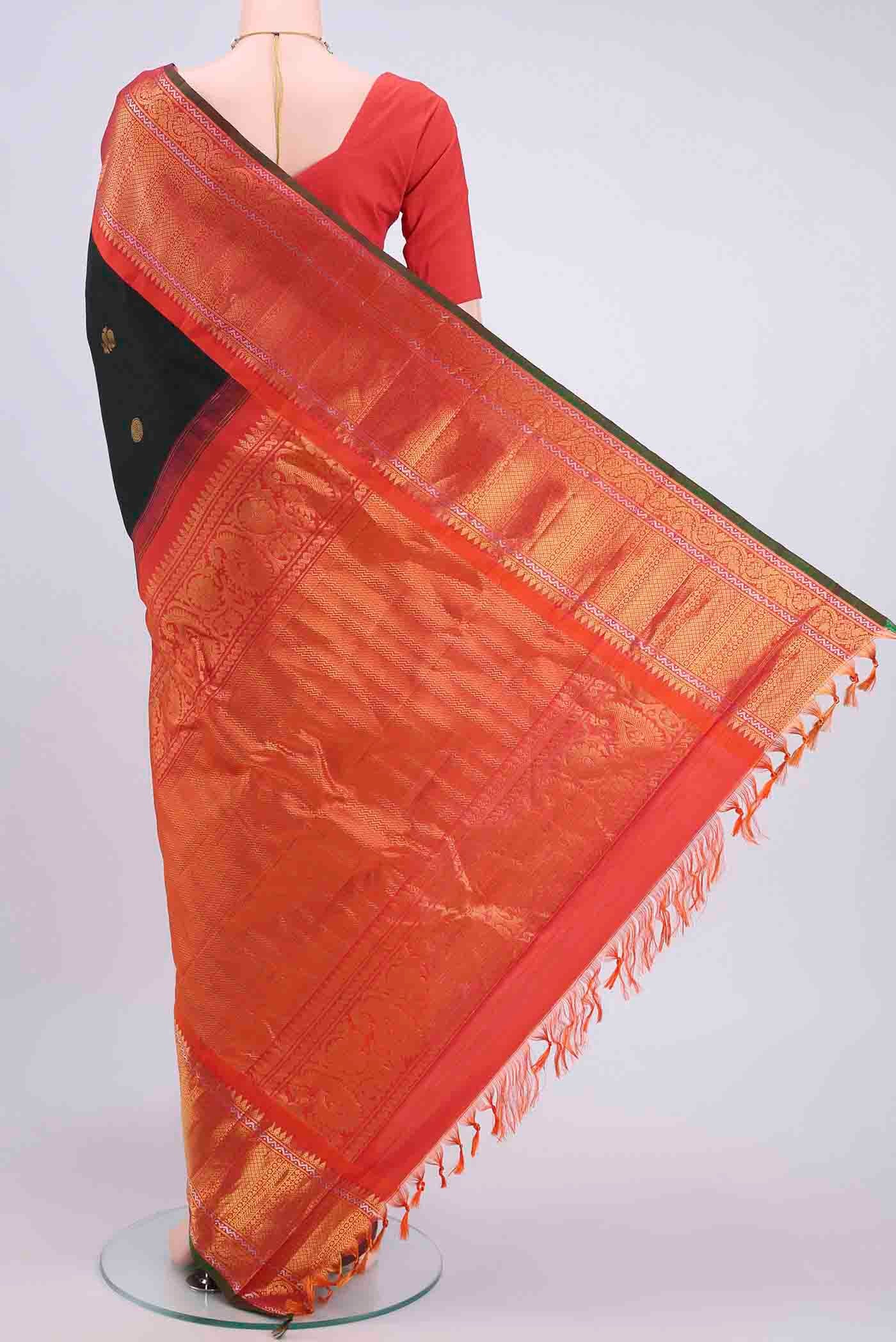 Black Gadwal Silk Saree - Image 3