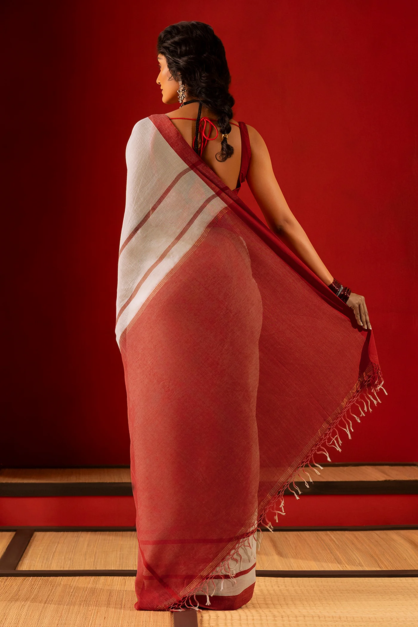 Chhaya-Off White Cotton Saree - Image 6