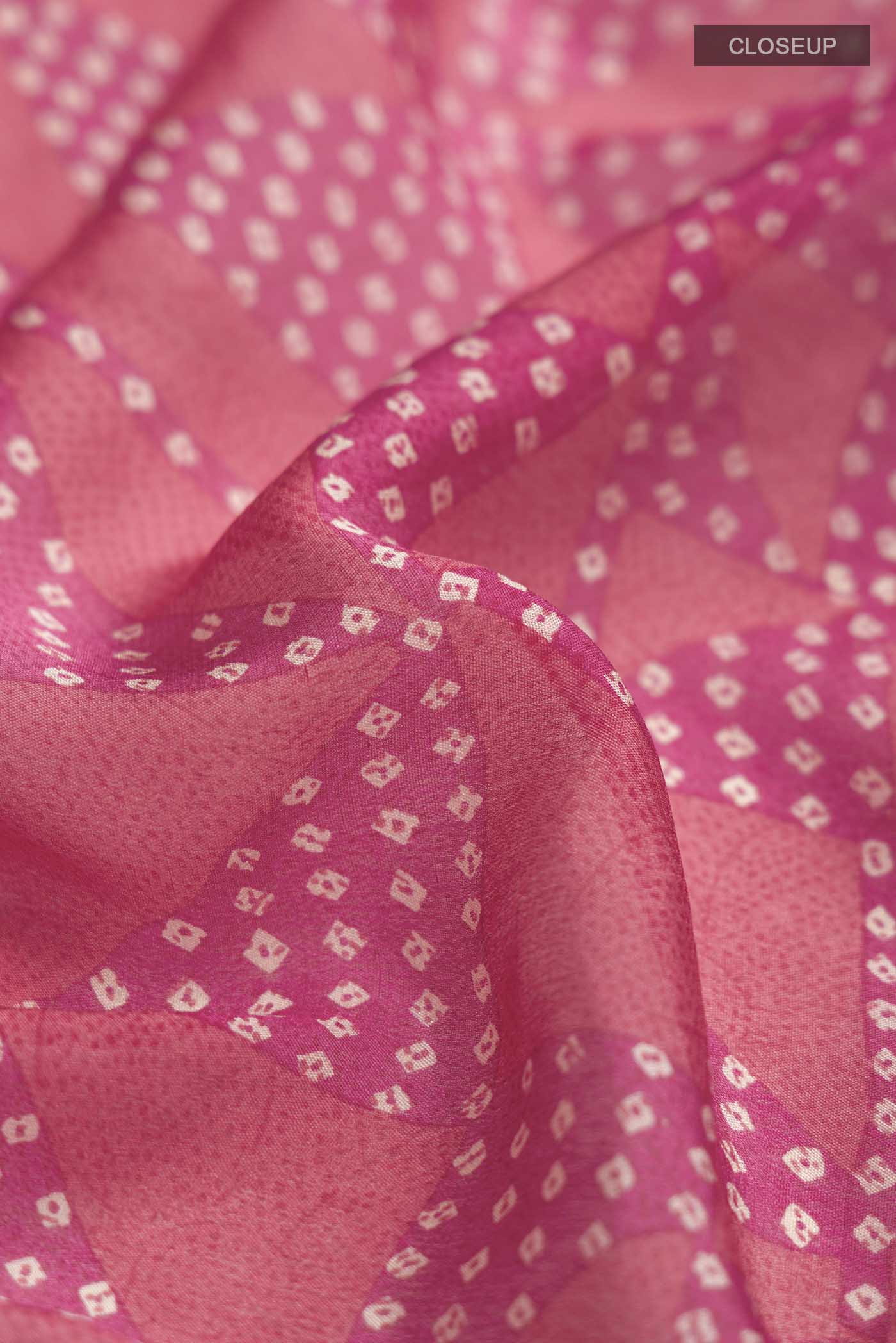 Coral Mysore Crepe Saree - Image 2