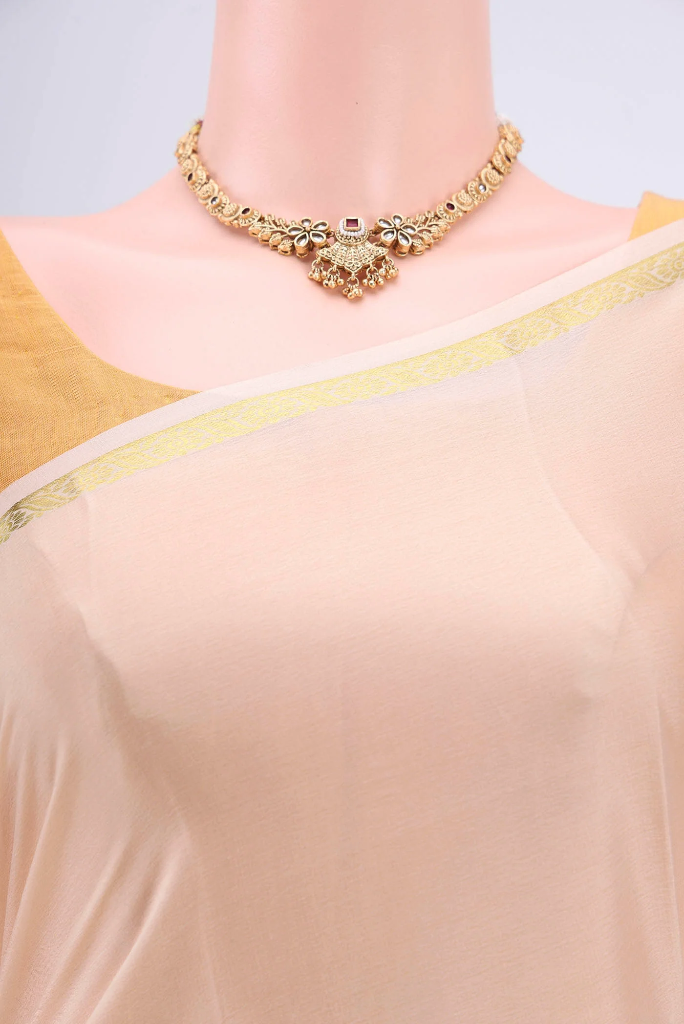 Cream Mysore Crepe Saree - Image 2