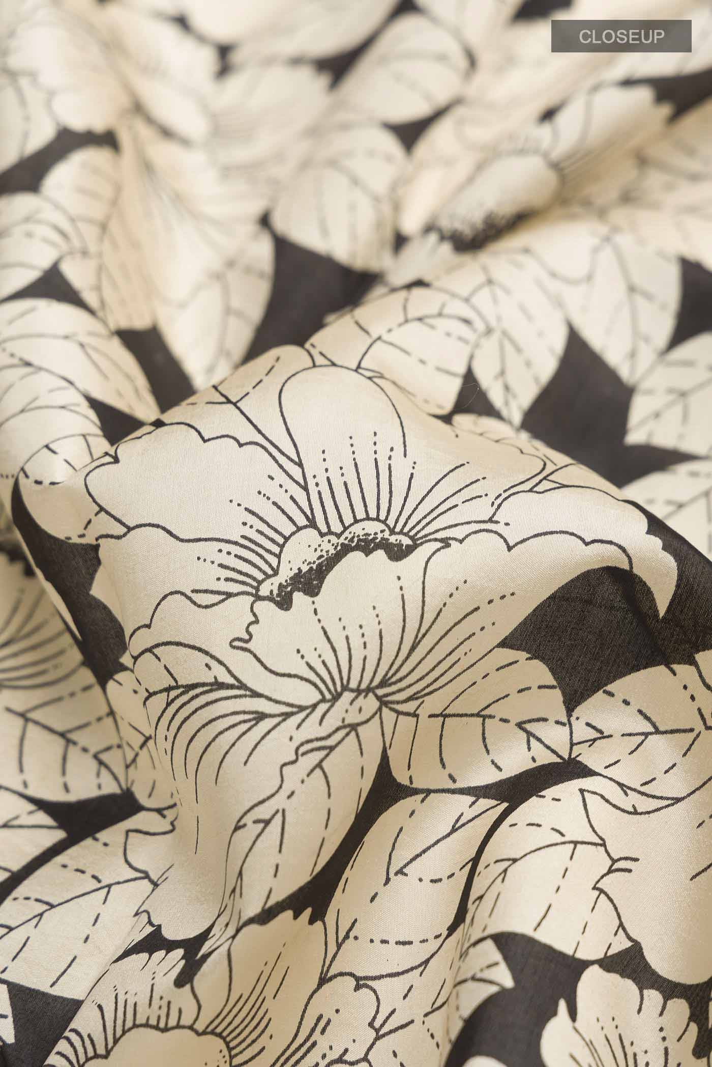 Cream Printed Silk Saree - Image 2