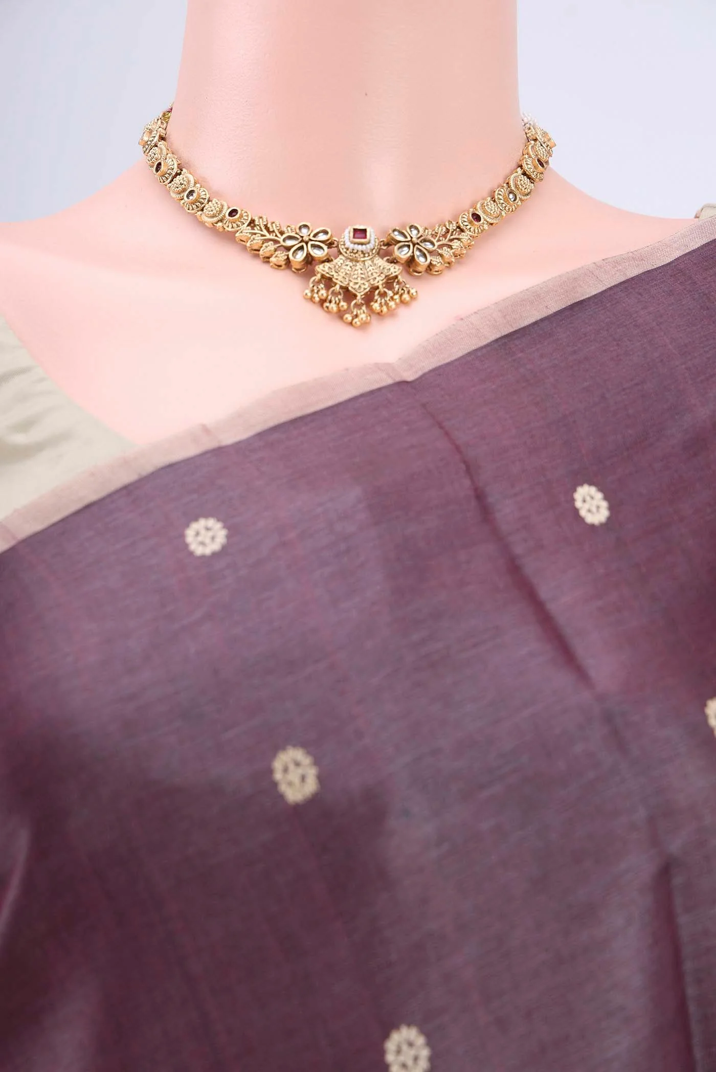 Dark Mauve Tussar Silk Saree - Image 2