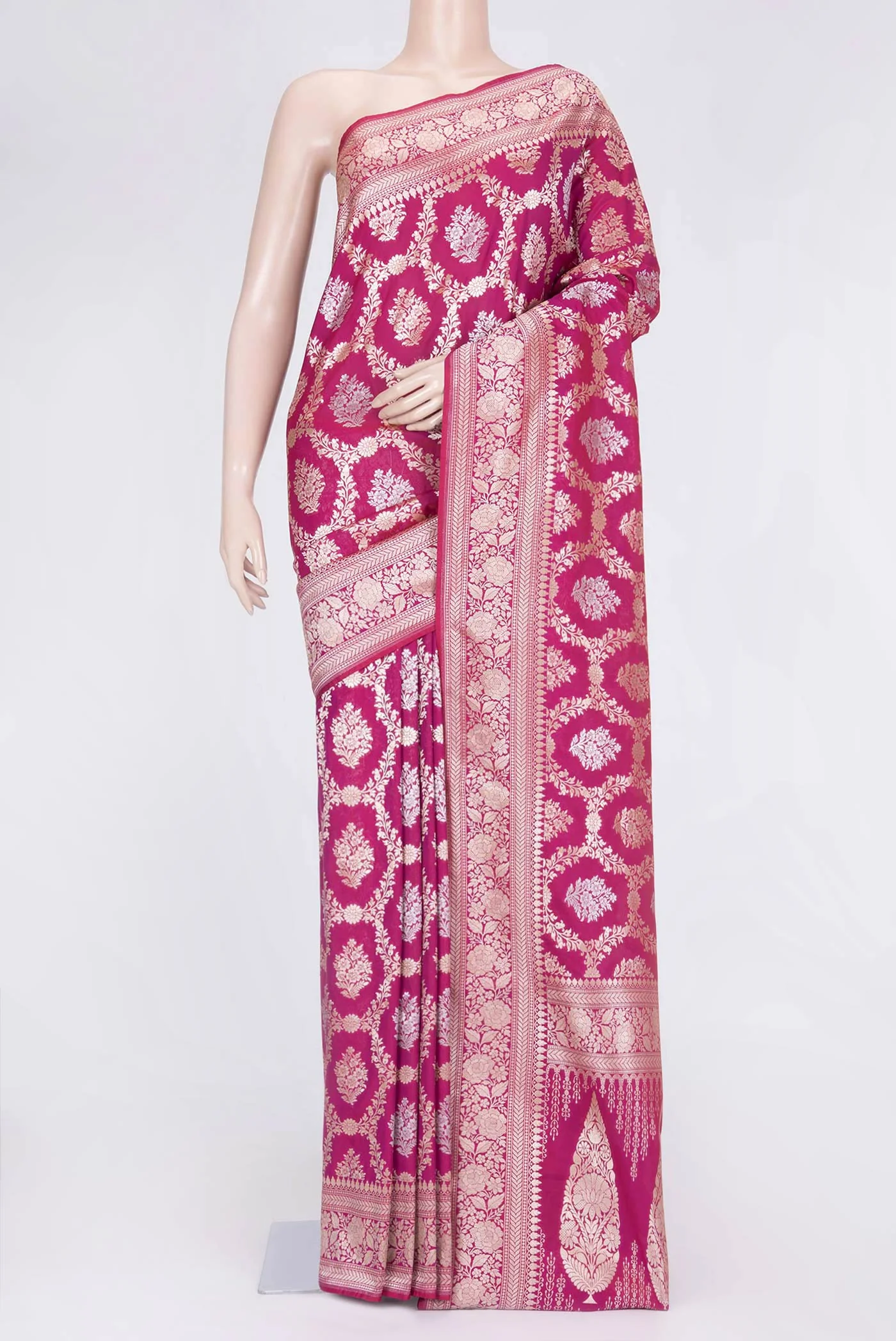 Magenta Blended Banarasi Silk Saree