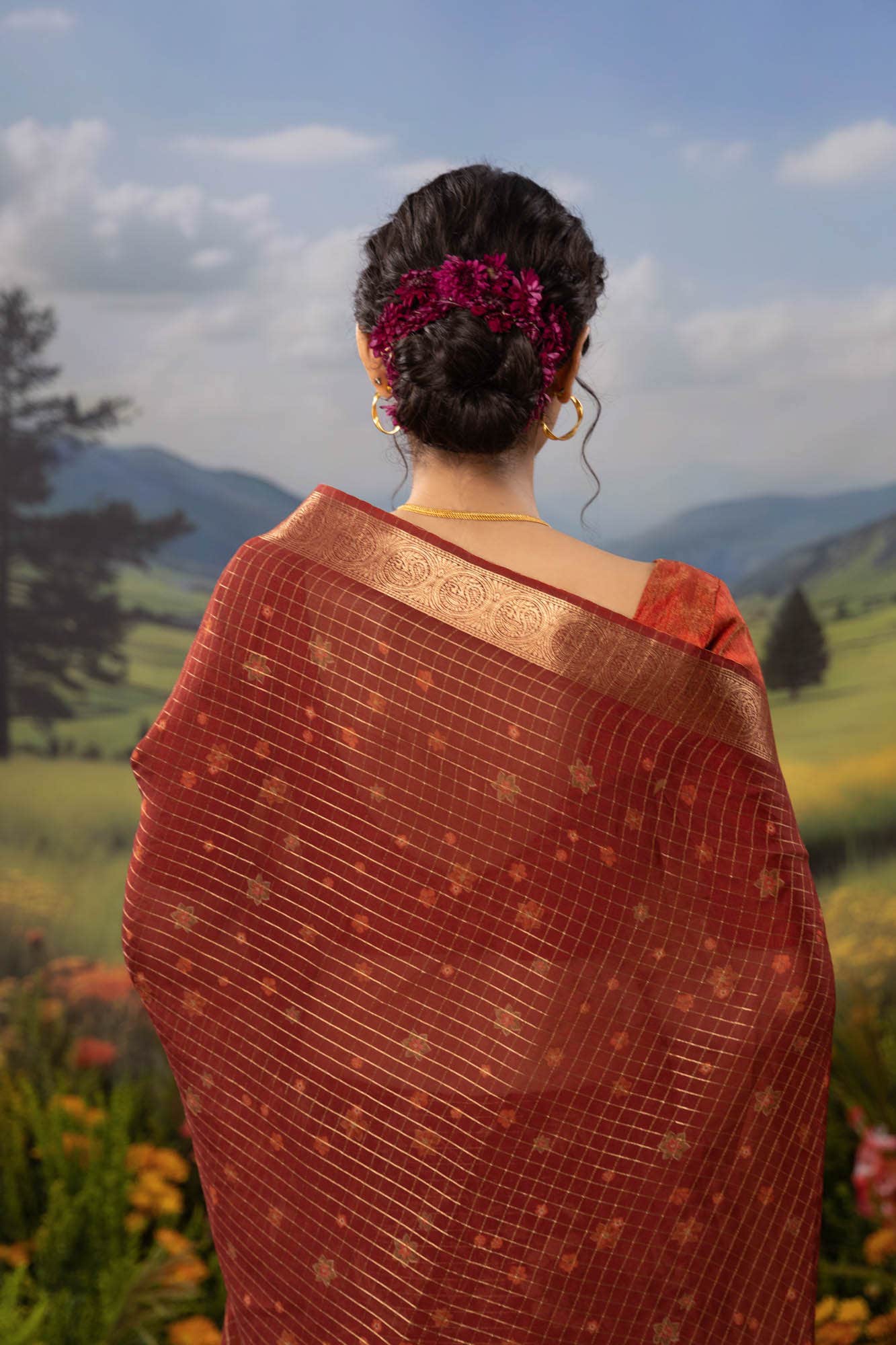 Ember-Red Organza Silk Saree - Image 5
