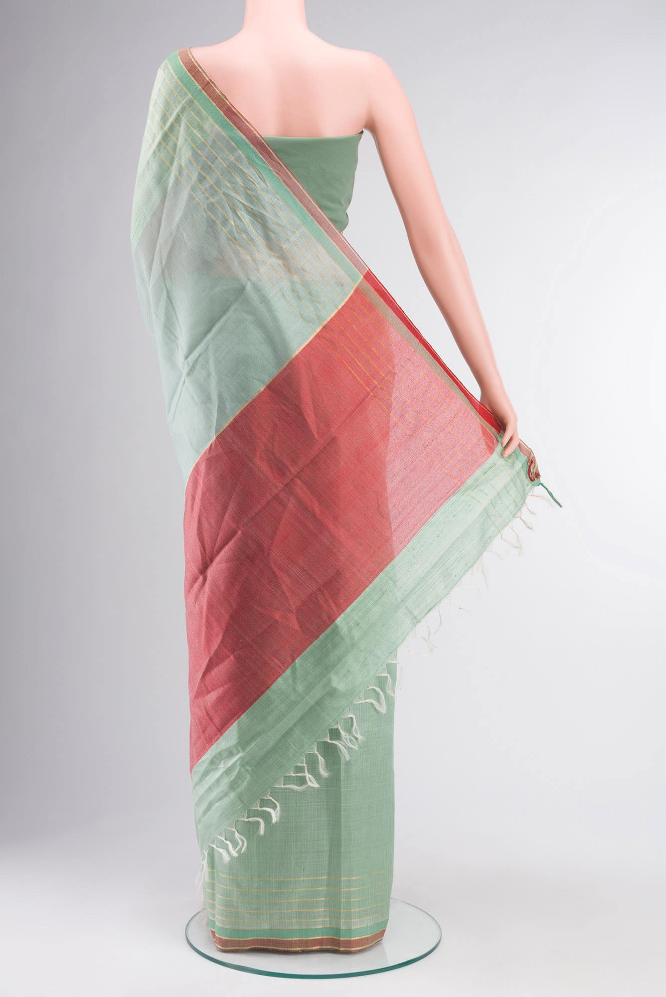 Erina-Mint Green Bhagalpuri Tussar Silk Saree - Image 10