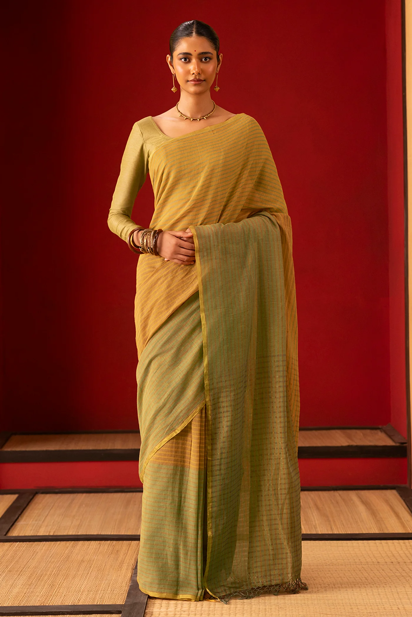 Fiza-Olive Green Cotton Saree - Image 2