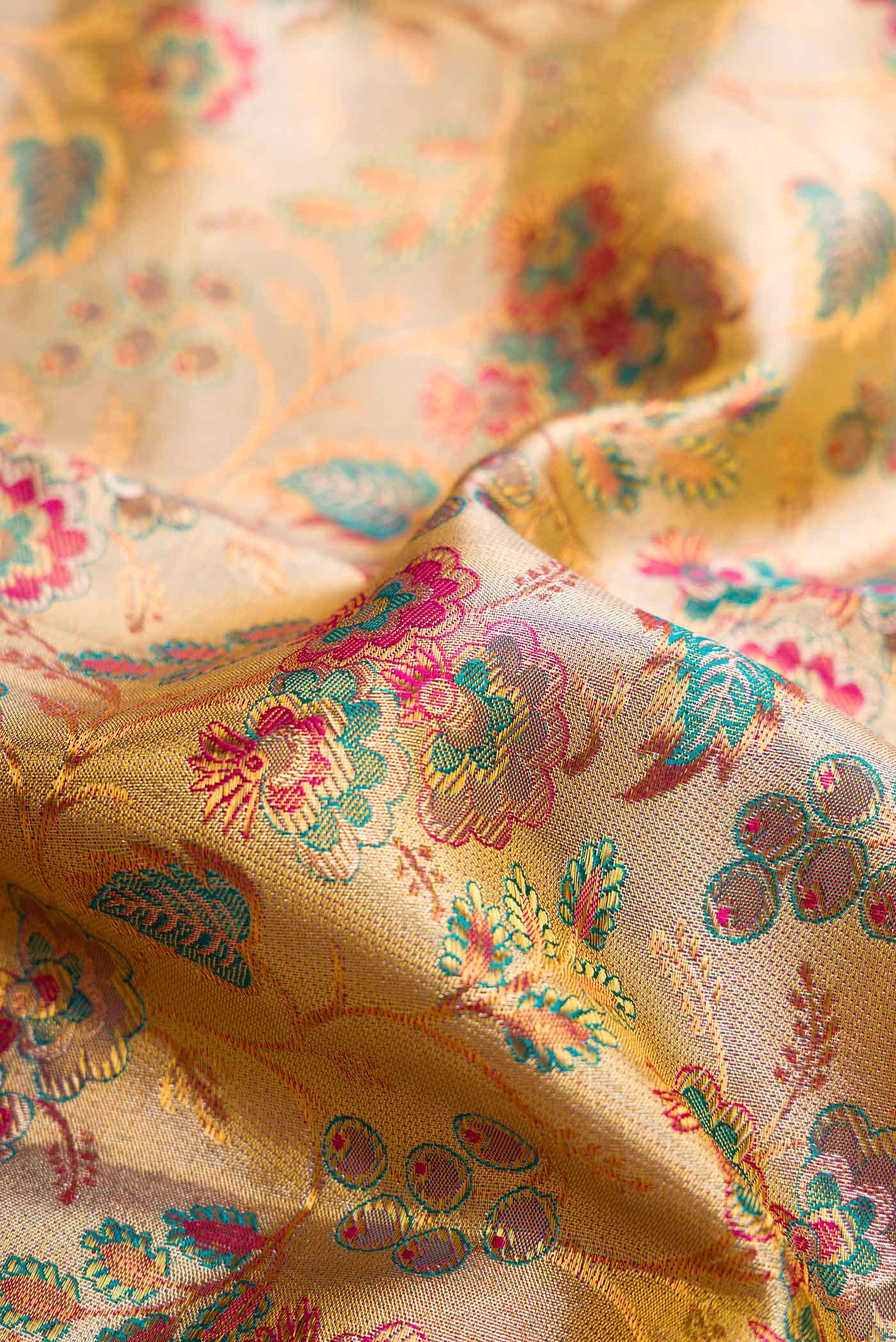 Gold with Pink Color Kanchipuram Tissue Silk Saree - Image 2