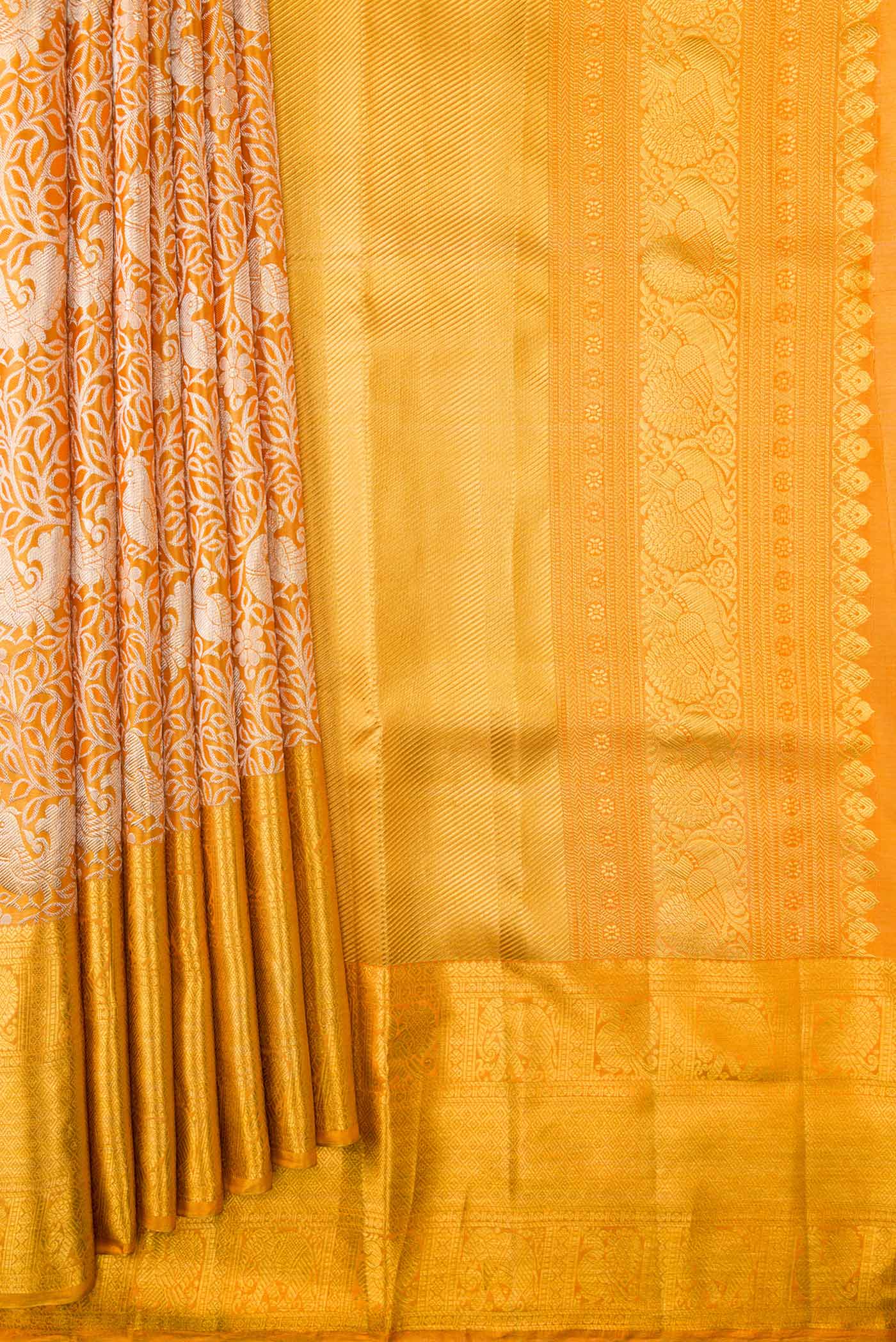 Gold Dual Tone Kanjivaram Tissue Silk Saree - Image 4