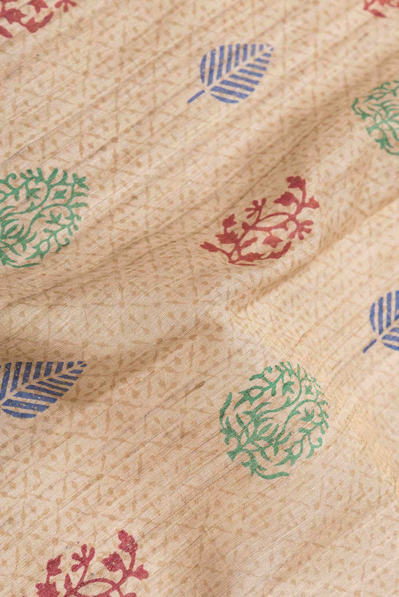 Gold Dual Tone Tussar Saree - Image 2