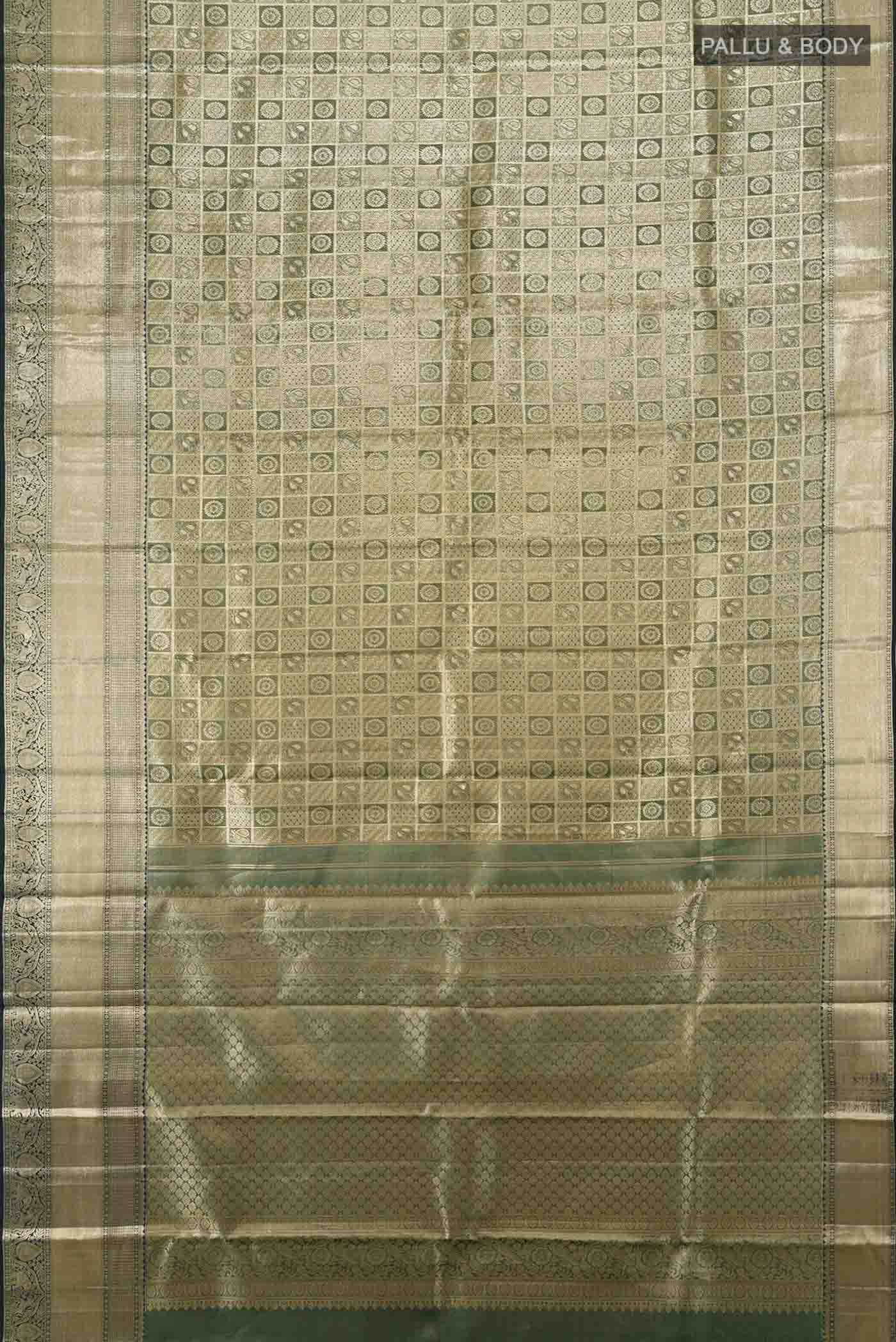 Bottle Green with Gold Color Kanchipuram Silk Saree - Image 5