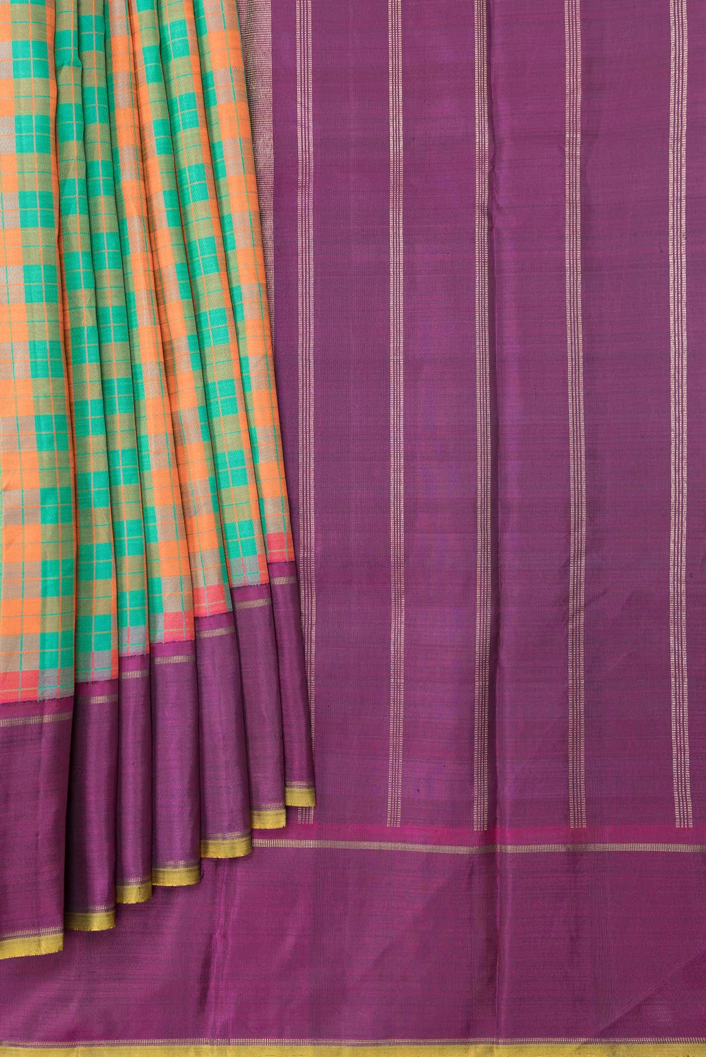 Pure Silk Pure Zari Green and Orange Dual Tone Kanchipuram Saree - Image 2