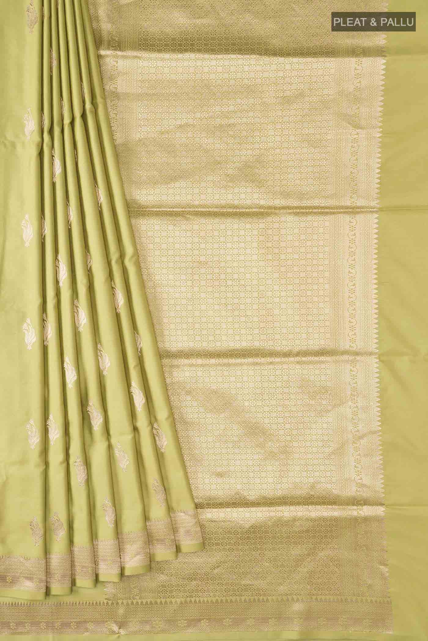 Green Banarasi Silk Saree - Image 4
