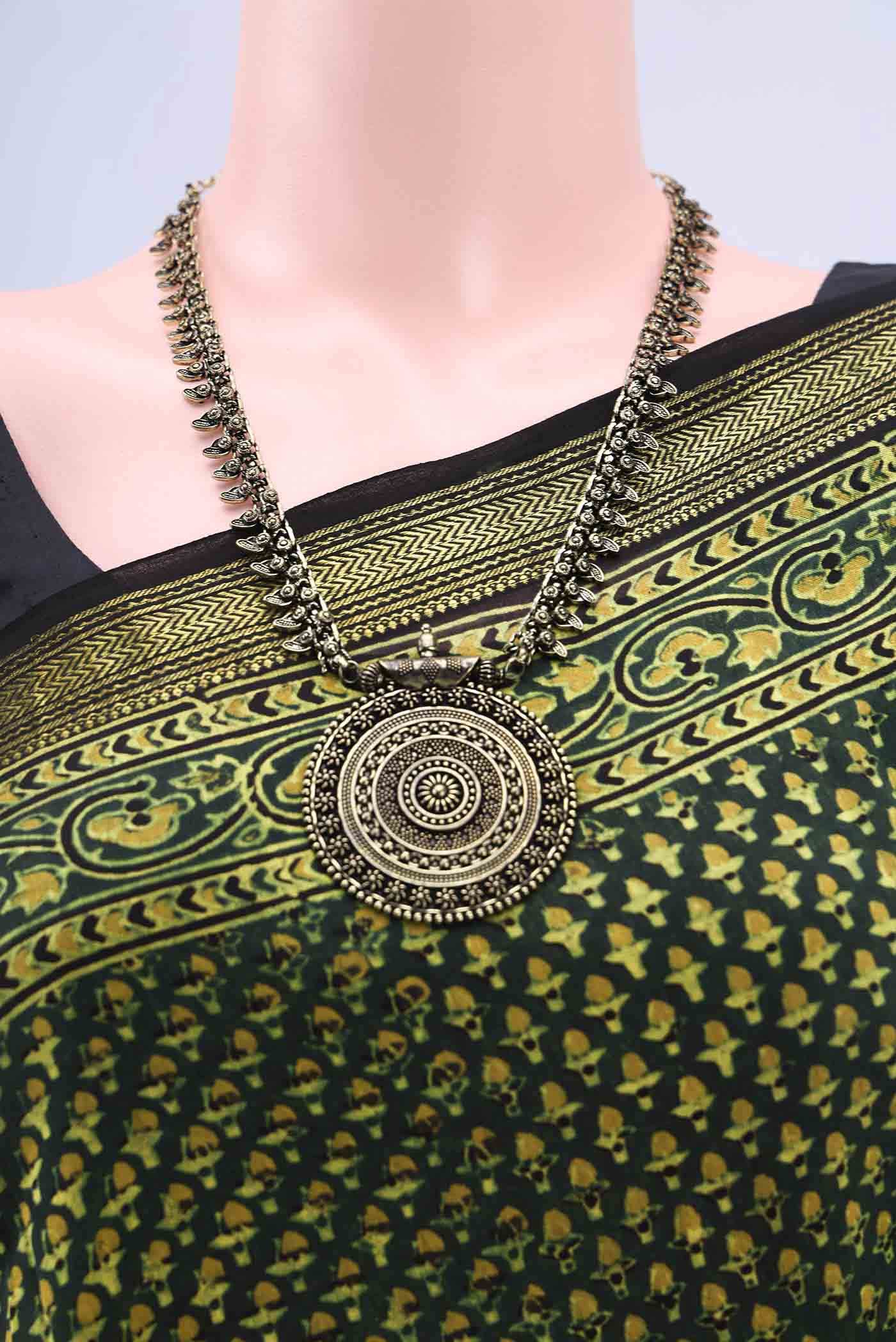 Green Chanderi Silk Cotton Saree - Image 3